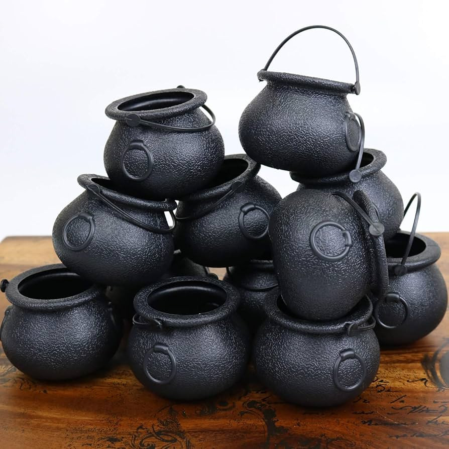 GIFTEXPRESS 12 Pack Mini Cauldron Kettles, Novelty Candy Kettles, Halloween Black Cauldrons Candy... | Amazon (CA)
