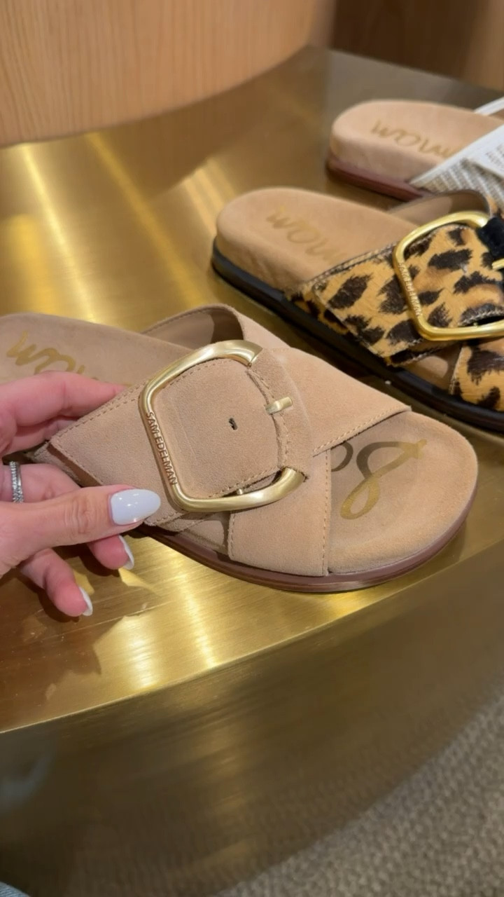 My favorite Darla slide sandals from Sam Edelman

comfy shoes, spring shoes, summer shoes, anna monteiro, annabrstyle

#LTKOver40