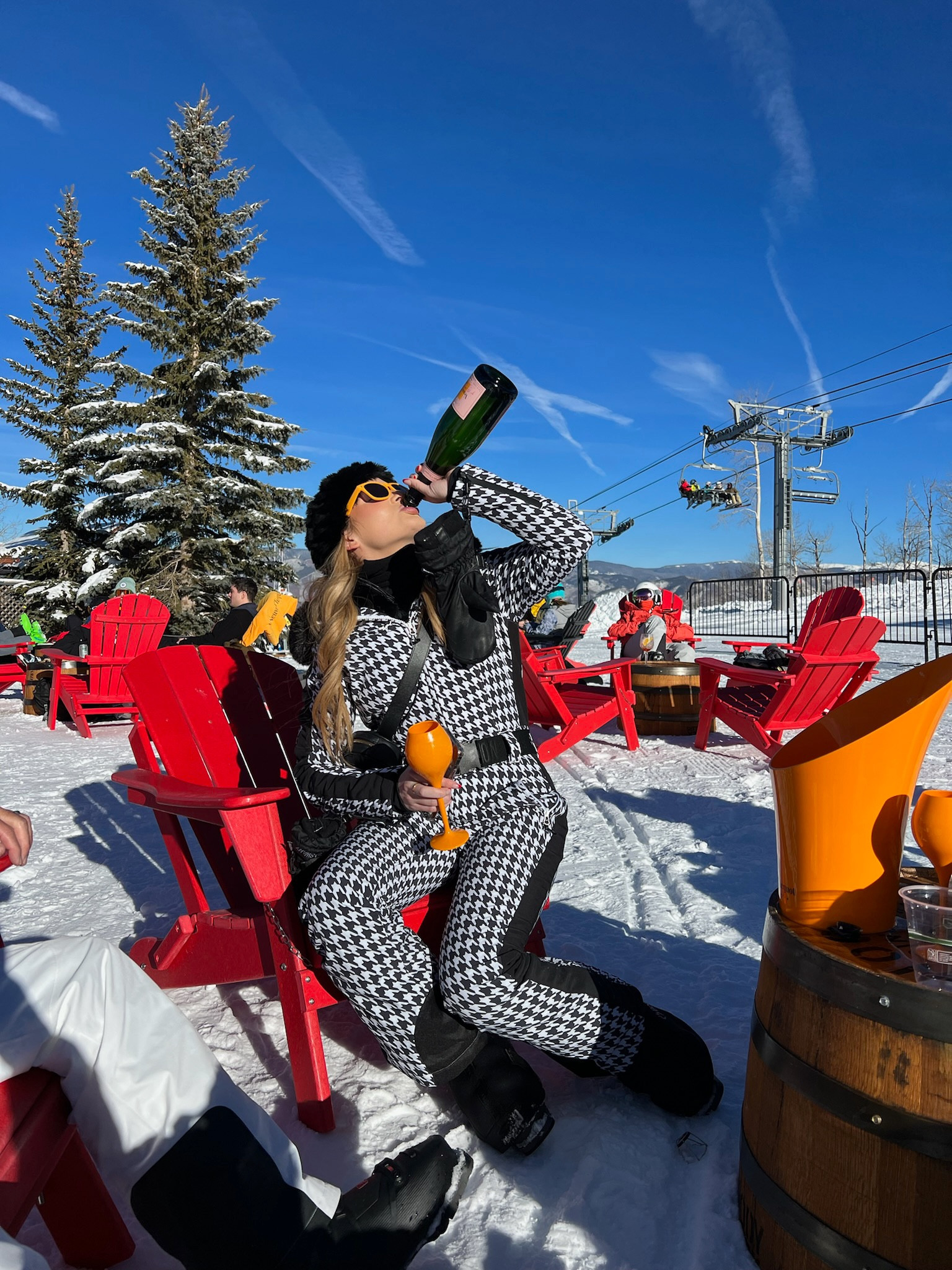Almost ski season #skisuit #apresski #amazonski #skifinds #houndstooths #amazonfinds

#LTKTravel #LTKSeasonal #LTKCyberWeek