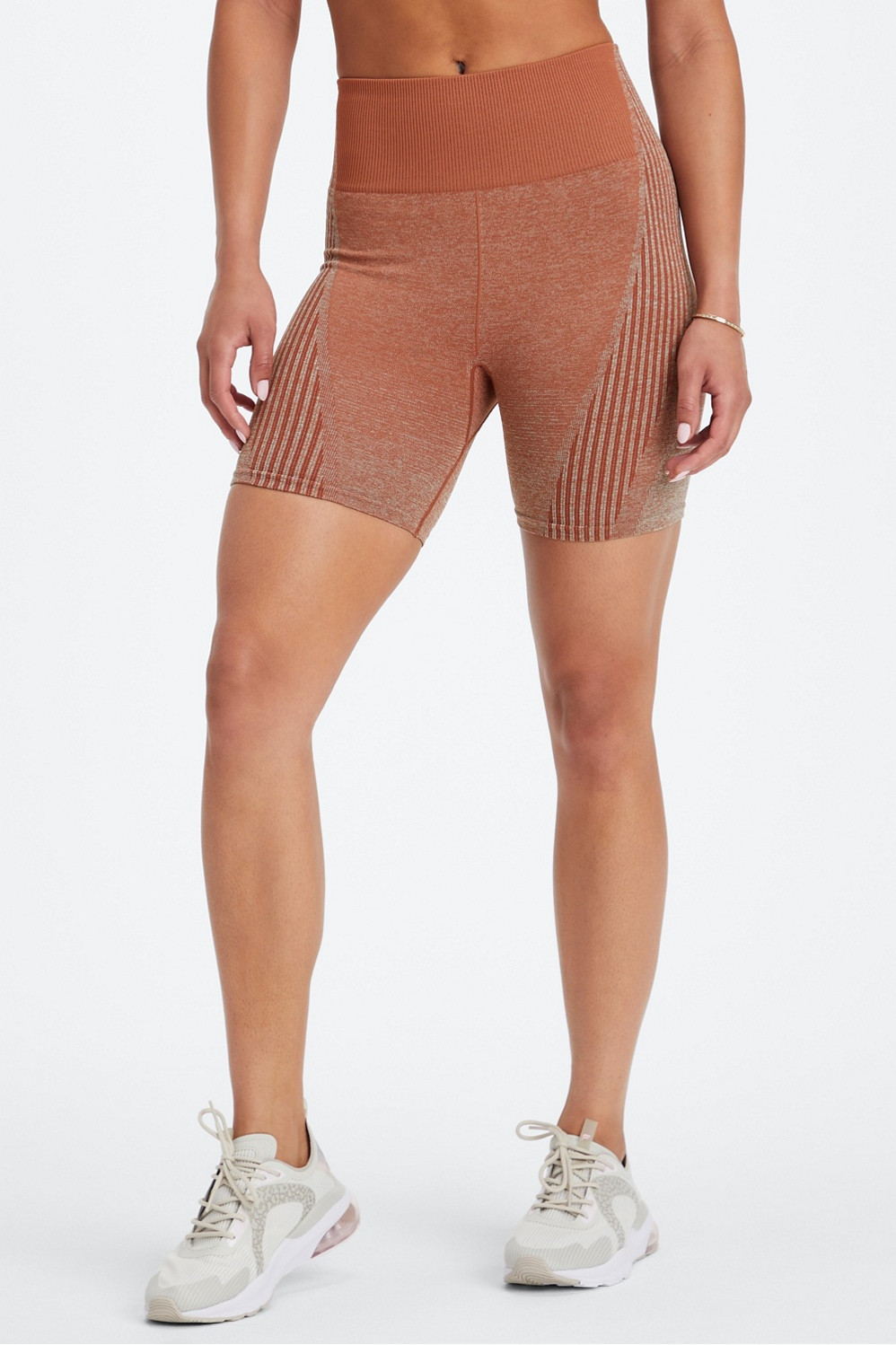 Ombre Seamless Ultra High-Waisted 6" Short | Fabletics - North America
