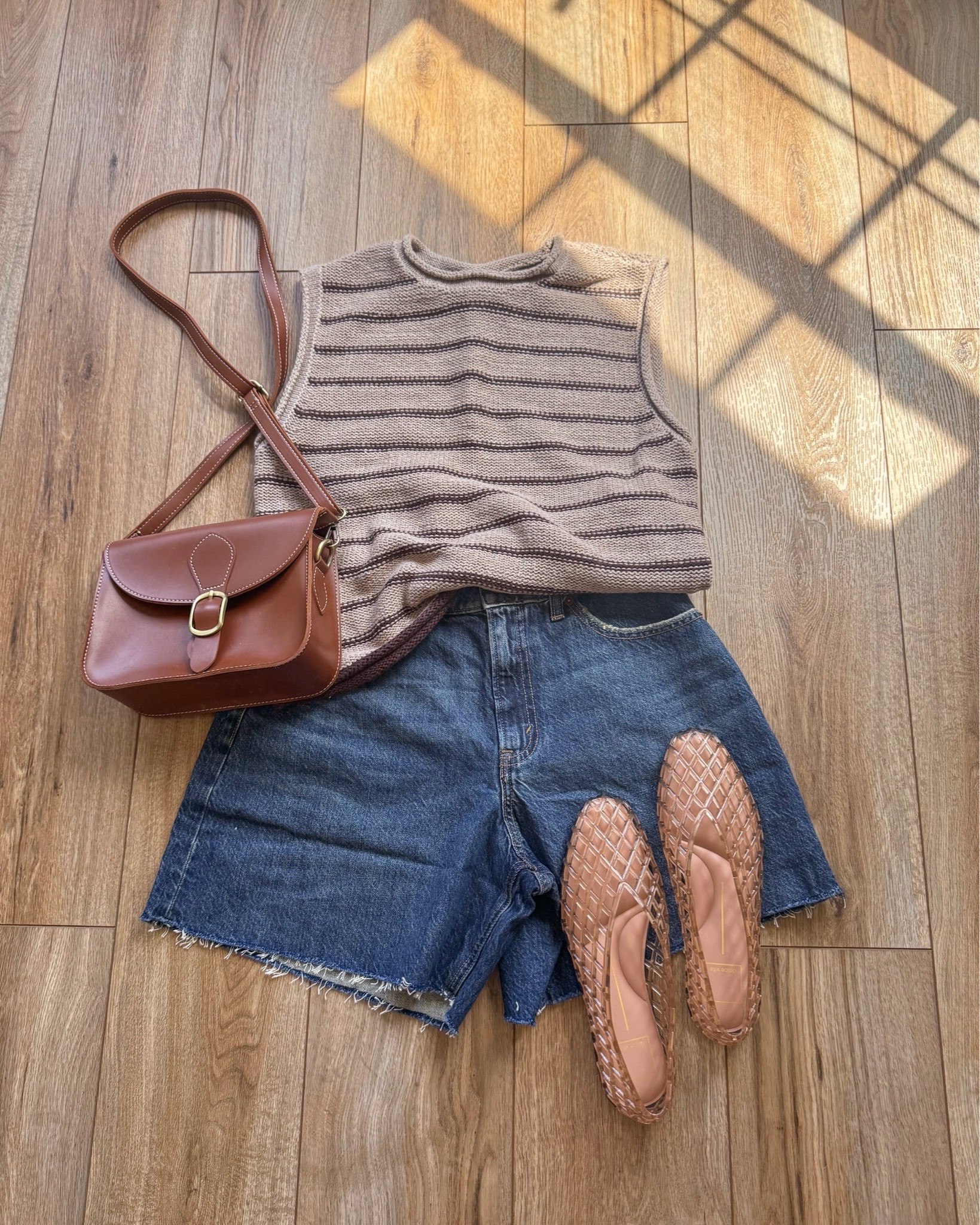 casual everyday outfit from @abercrombie this sleeveless sweater is 100% cotton and comes in a few other colors!

#LTKSeasonal #LTKSaleAlert #LTKootd