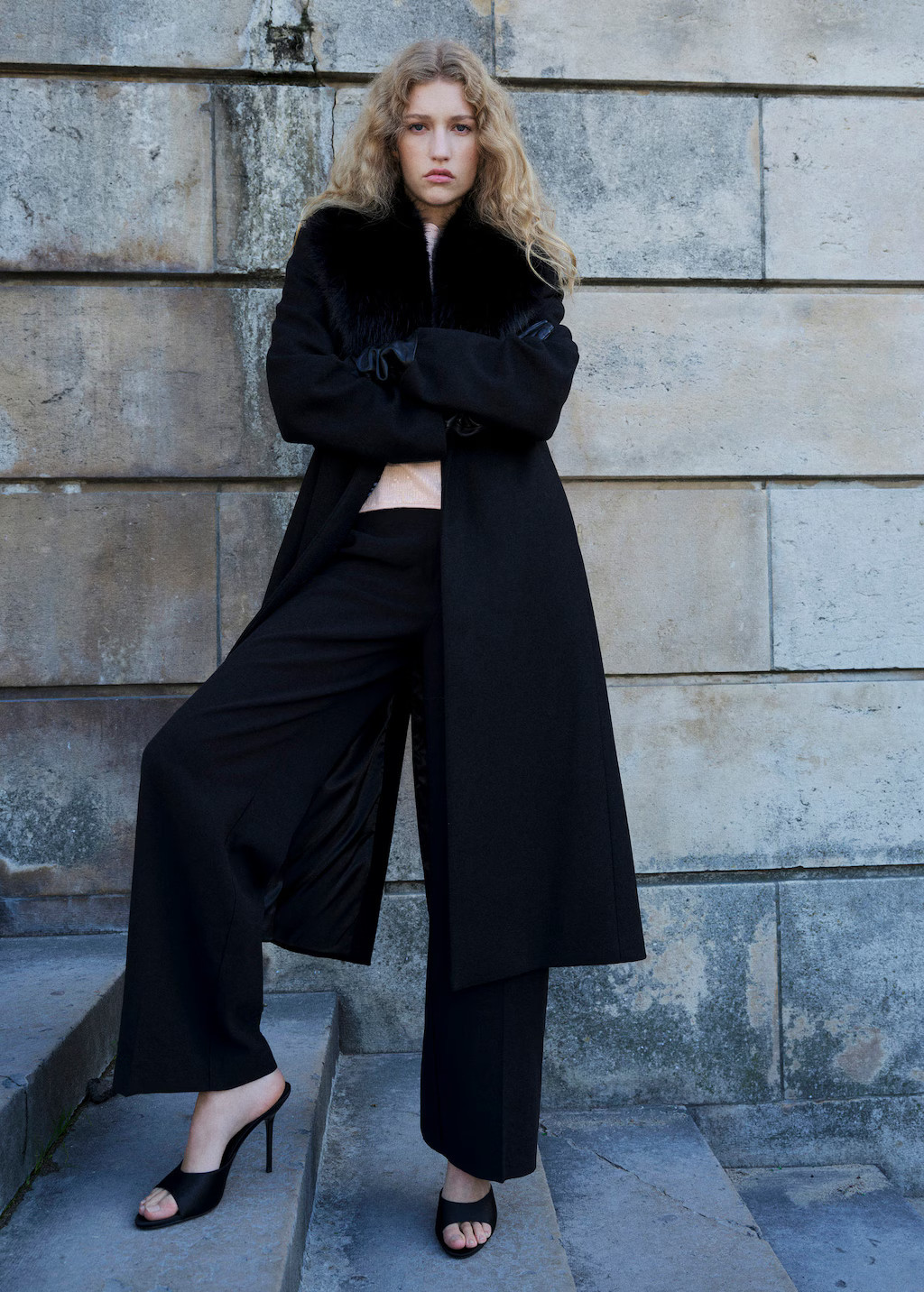 Manteco wool coat with fur collar black - Woman - L - MANGO | Mango (US/MX/AU)