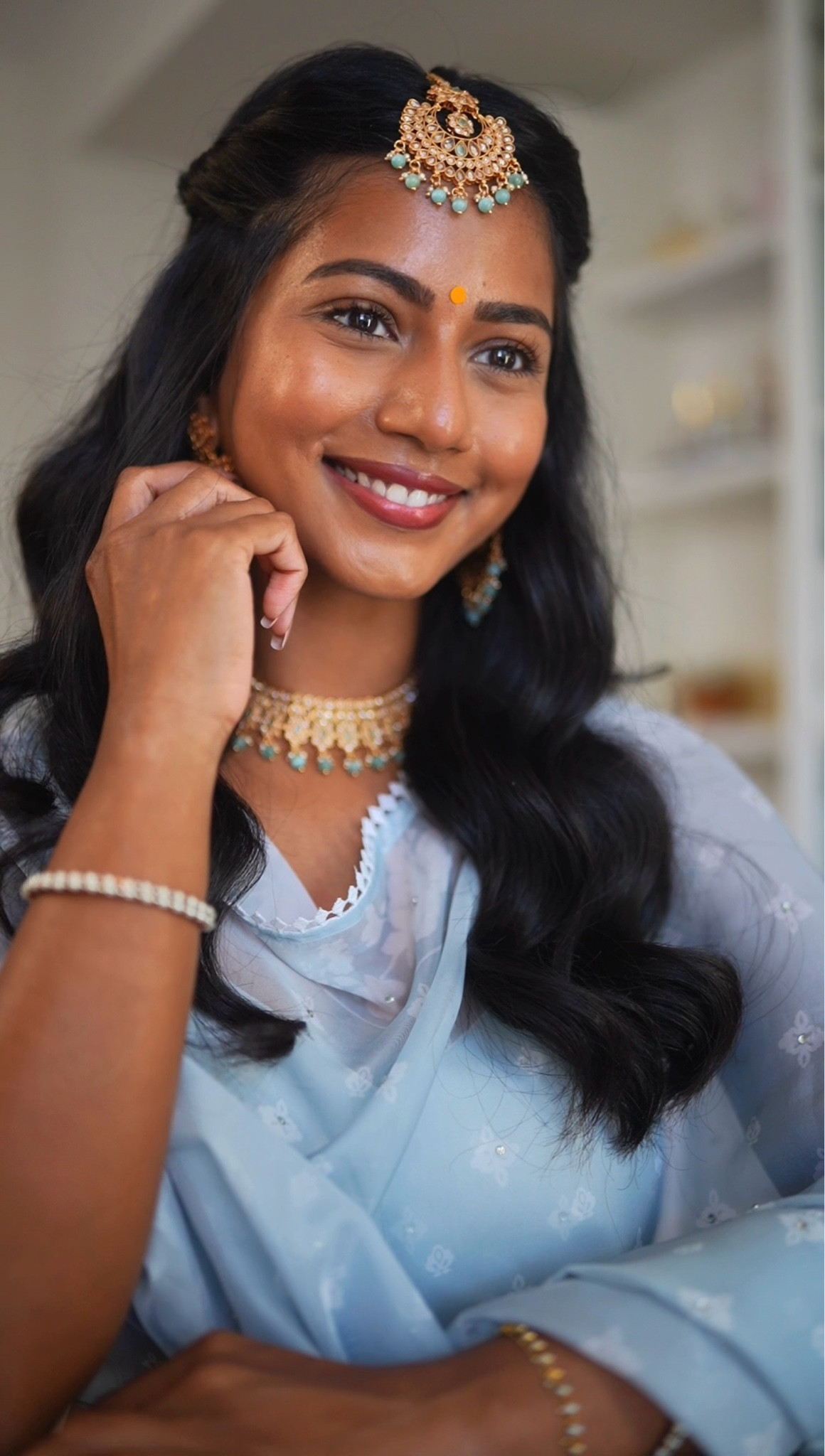 SHADES
Bronzer: Warm Bronze
Tarte Loose Setting Powder: Yellow
MAC Foundation: NC47
Tarte Concealer: 38N 
Benefit Brow Pencil: 4
MAC Lip Liner: Plum
Saie Blush: Baby
MAC Lipstick: 544 Business Casual