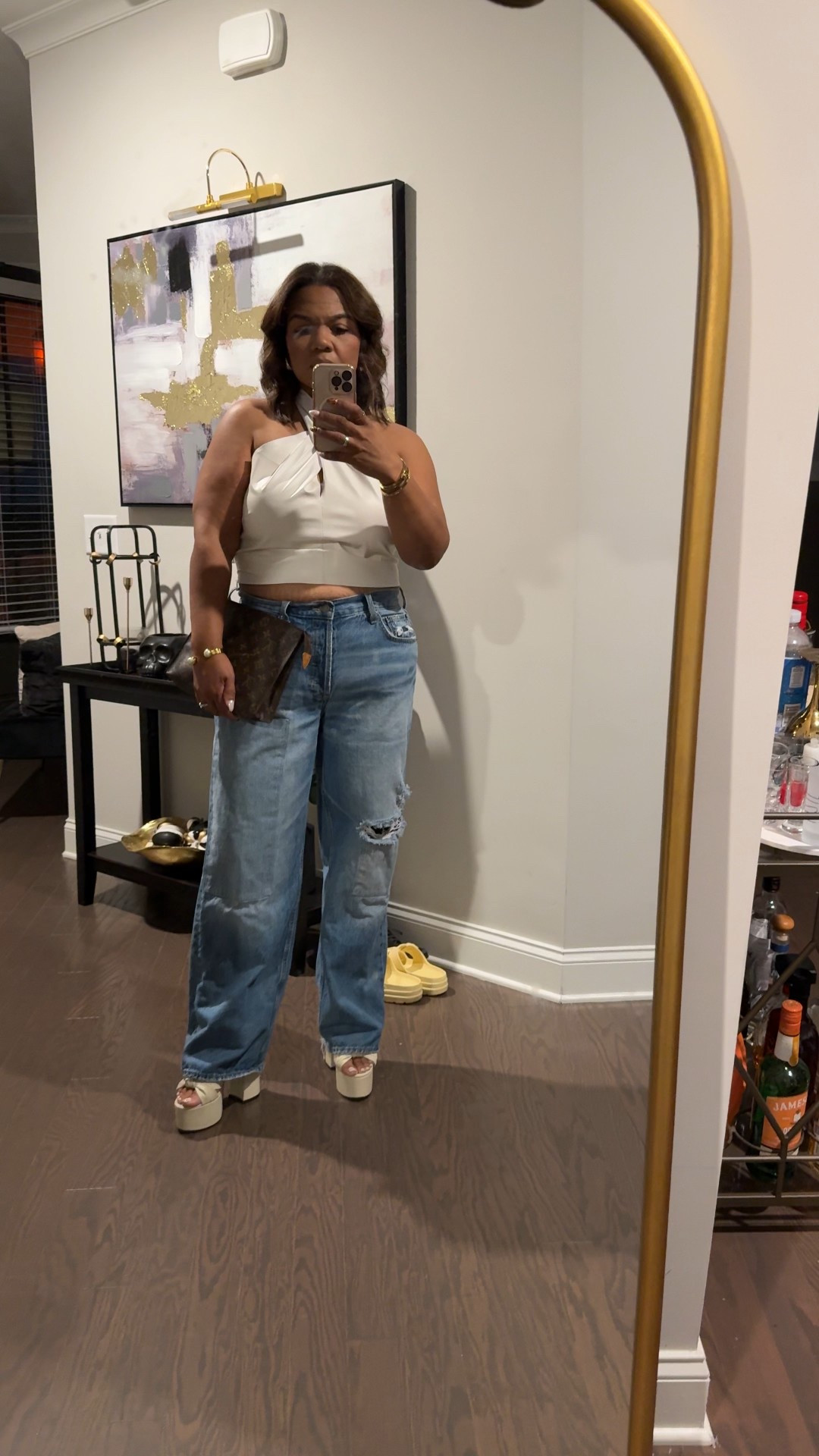 Date night. Leather but make it 74° weather appropriate 

#LTKMidsize #LTKStyleTip