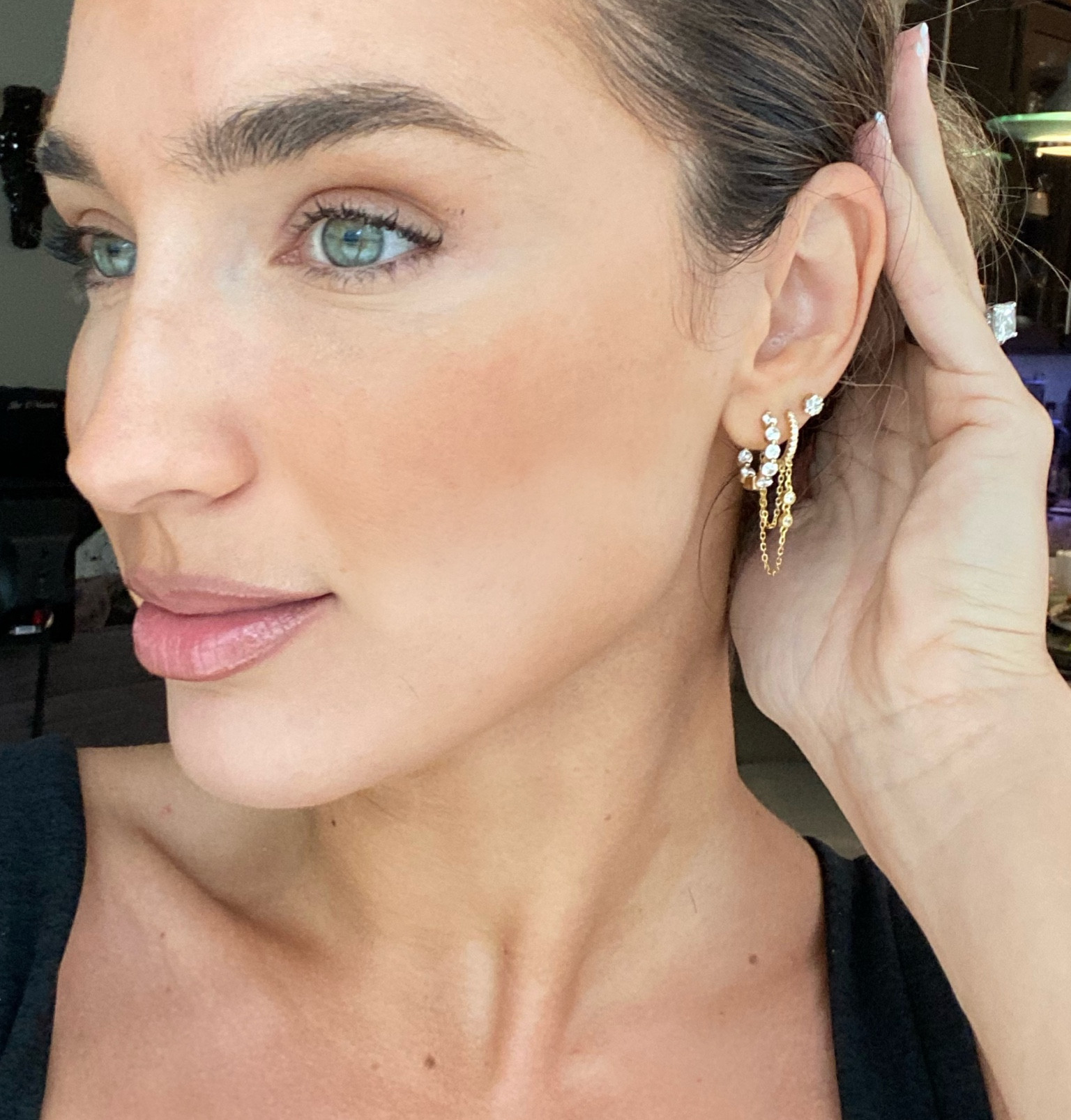 Todays Earring Stack 

Use SAVROSEE for 10% off Miranda Frye (hoops in first hole)



#LTKfindsunder100 #LTKfindsunder50