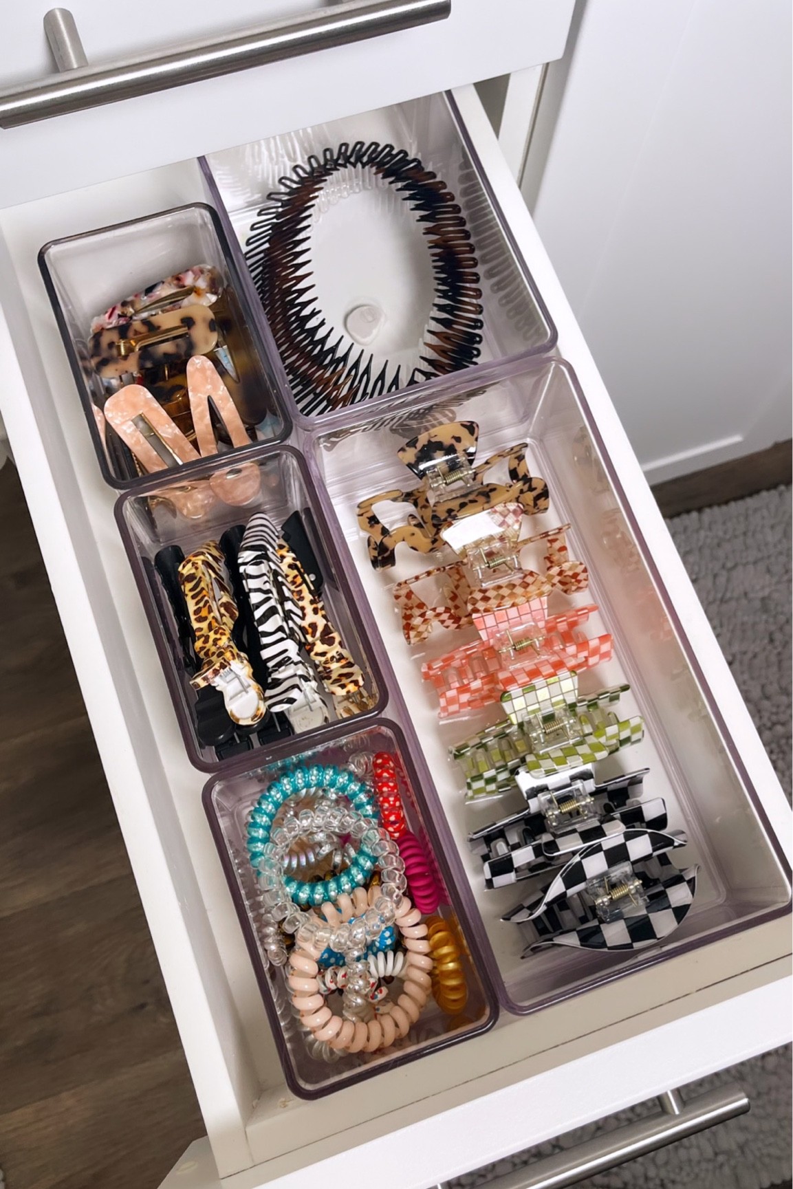Bathroom drawer organization 

#LTKhome
