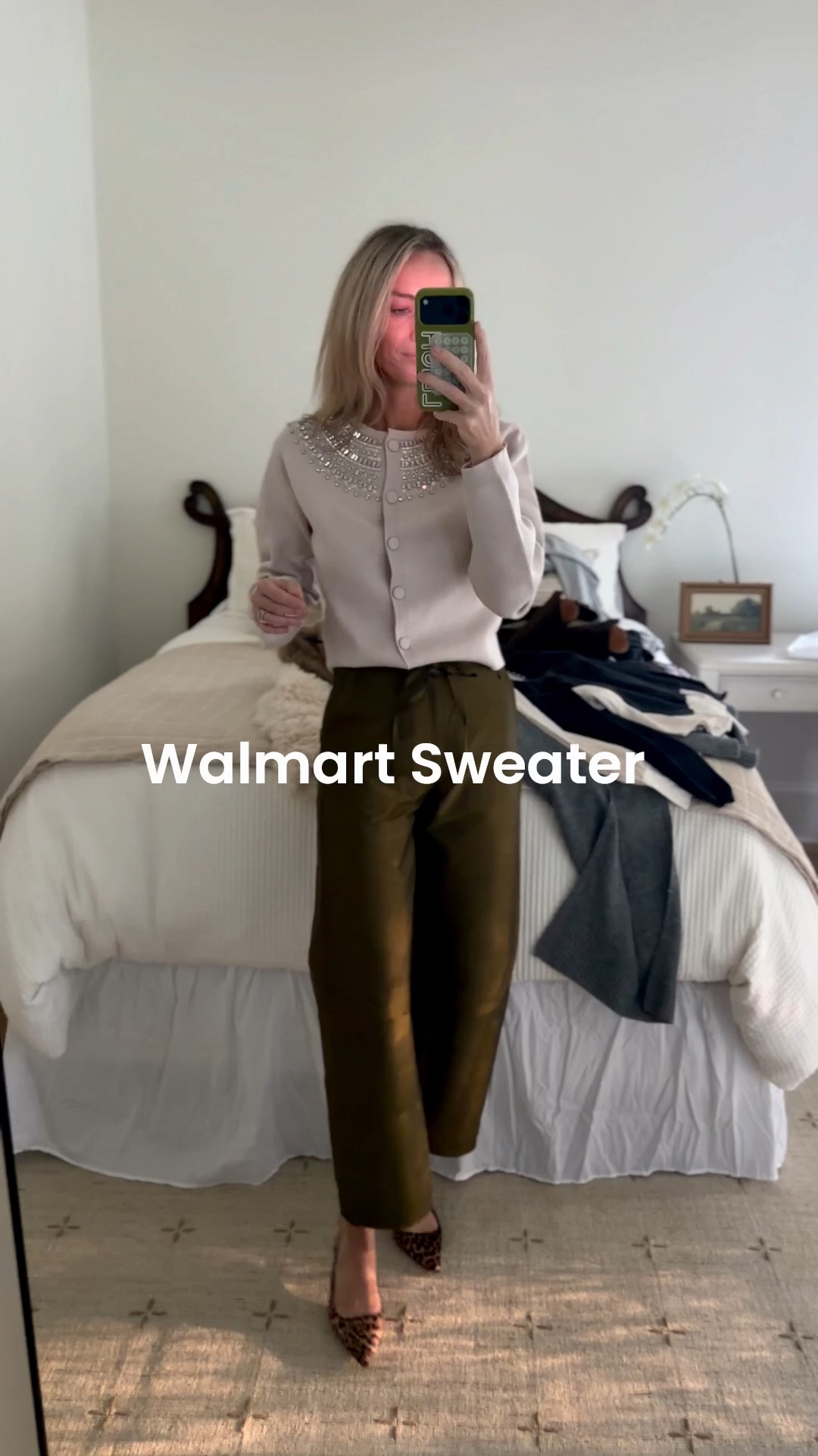 Small! 1 pants!