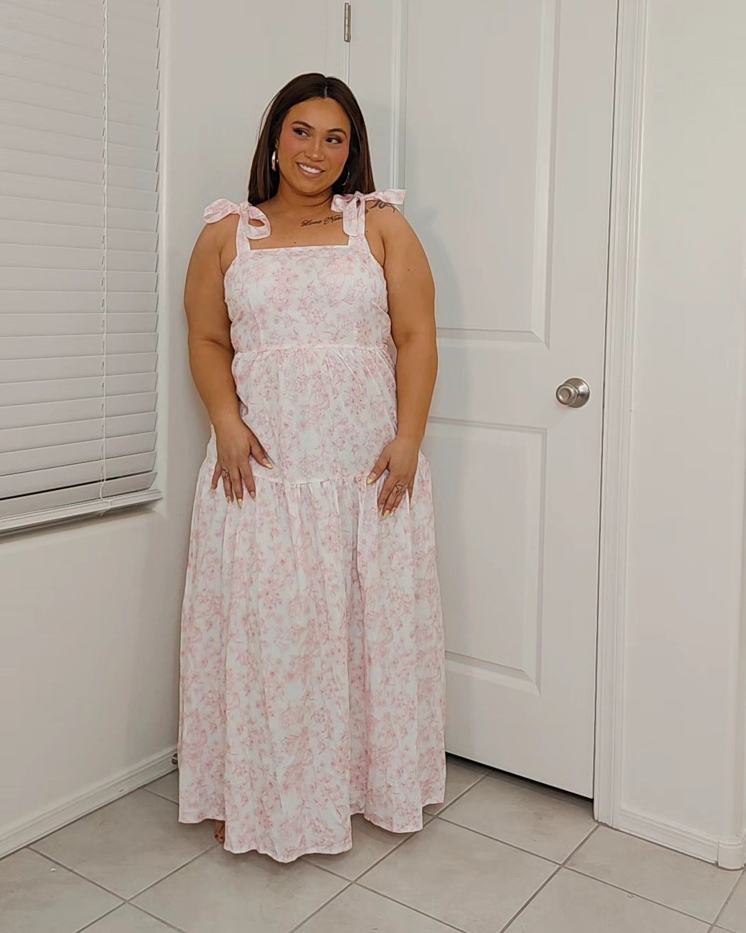 Amazon GORGLITTER Women's Floral Bow Tie Shoulder Maxi Dress Smocked Tiered Ruffle Sundress Boho Casual Beach Long Dresses

#LTKPlusSize #LTKMidsize
