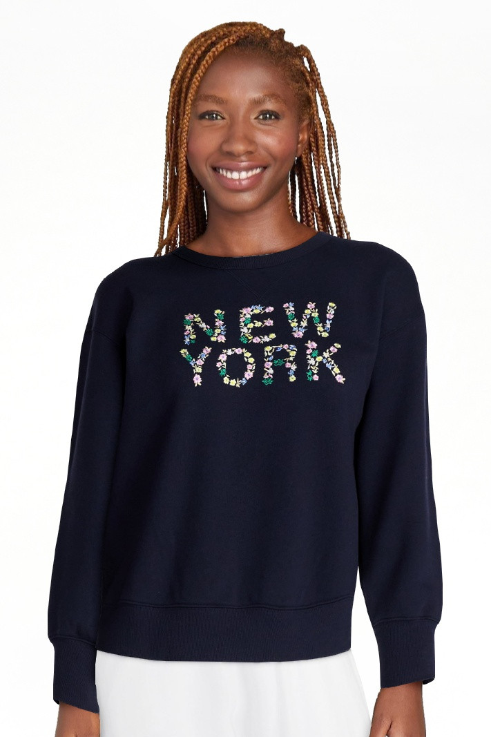 Free Assembly Women's and Women's Plus New York Embroidered Shrunken Sweatshirt, Sizes XS-4X | Walmart (US)