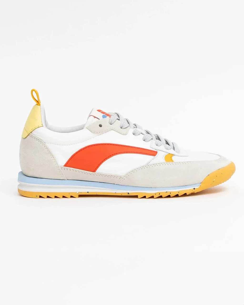 Montreal Sneaker - Retro Red | ban.do