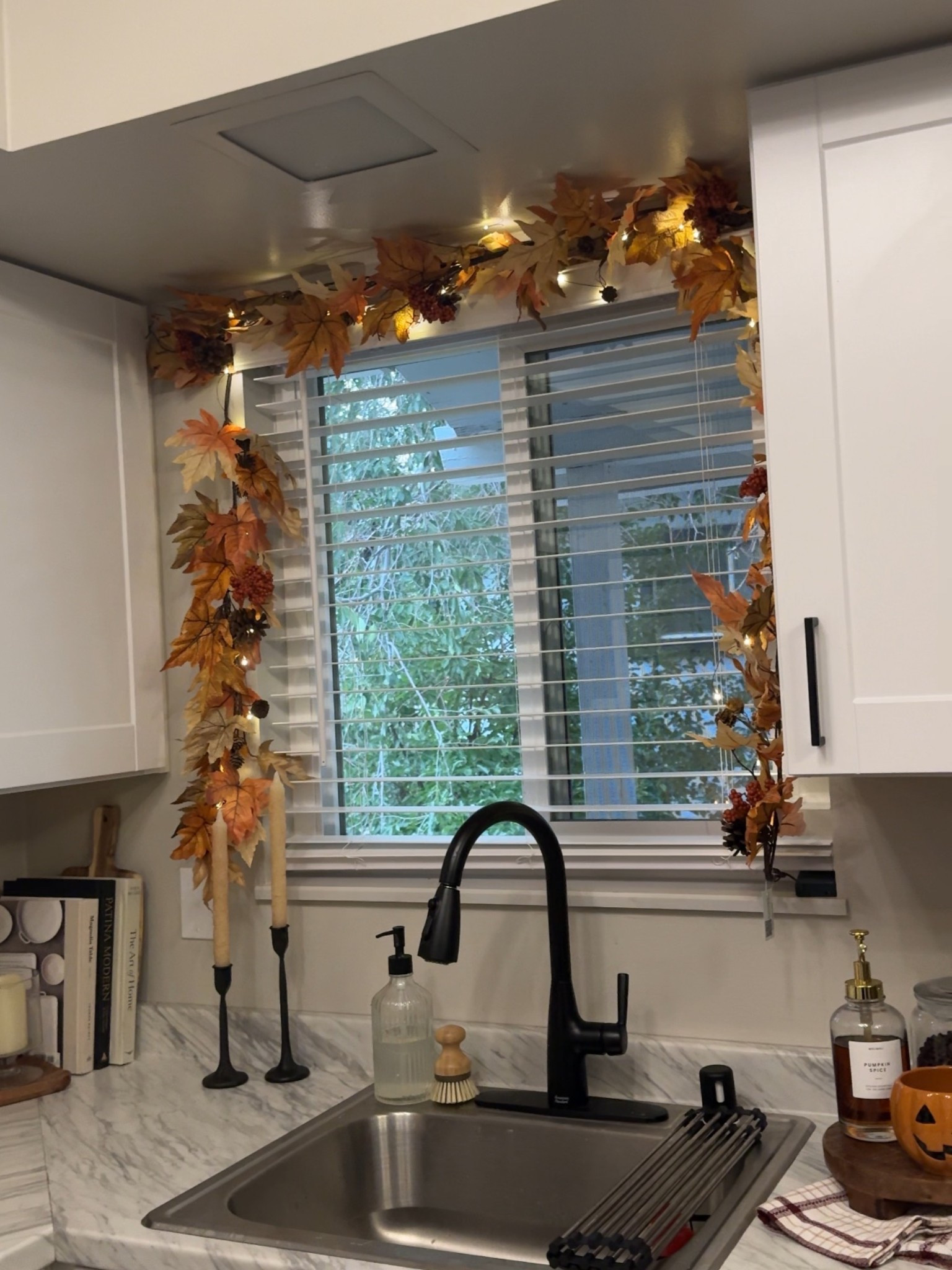 Fall window decor

#LTKSeasonal