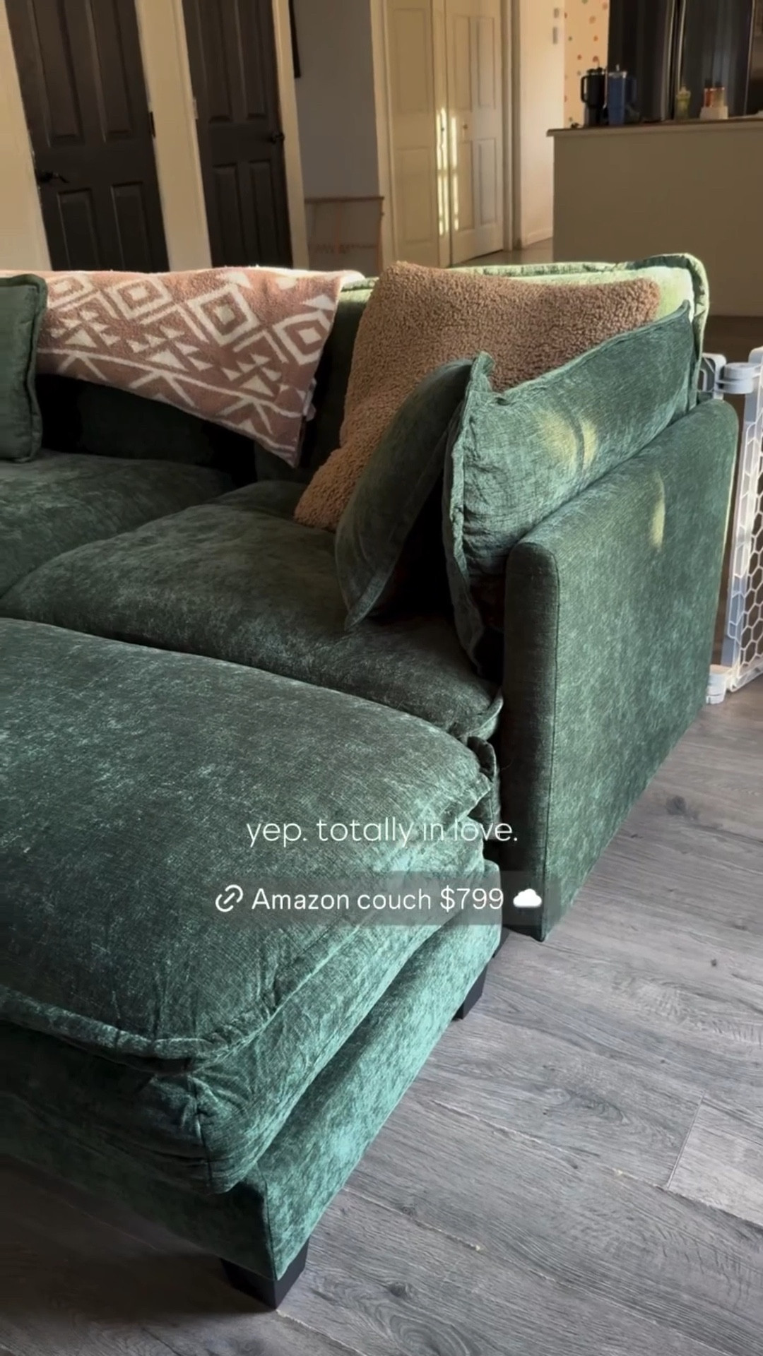 $799 green couch from Amazon? YES PLEASE! Totally not disappointed in this Amazon purchase… it’s definitely my best one of 2025 so far! 

Amazon home, Amazon couch, Amazon furniture, Amazon sectional, green couch, green furniture 

#LTKHome
