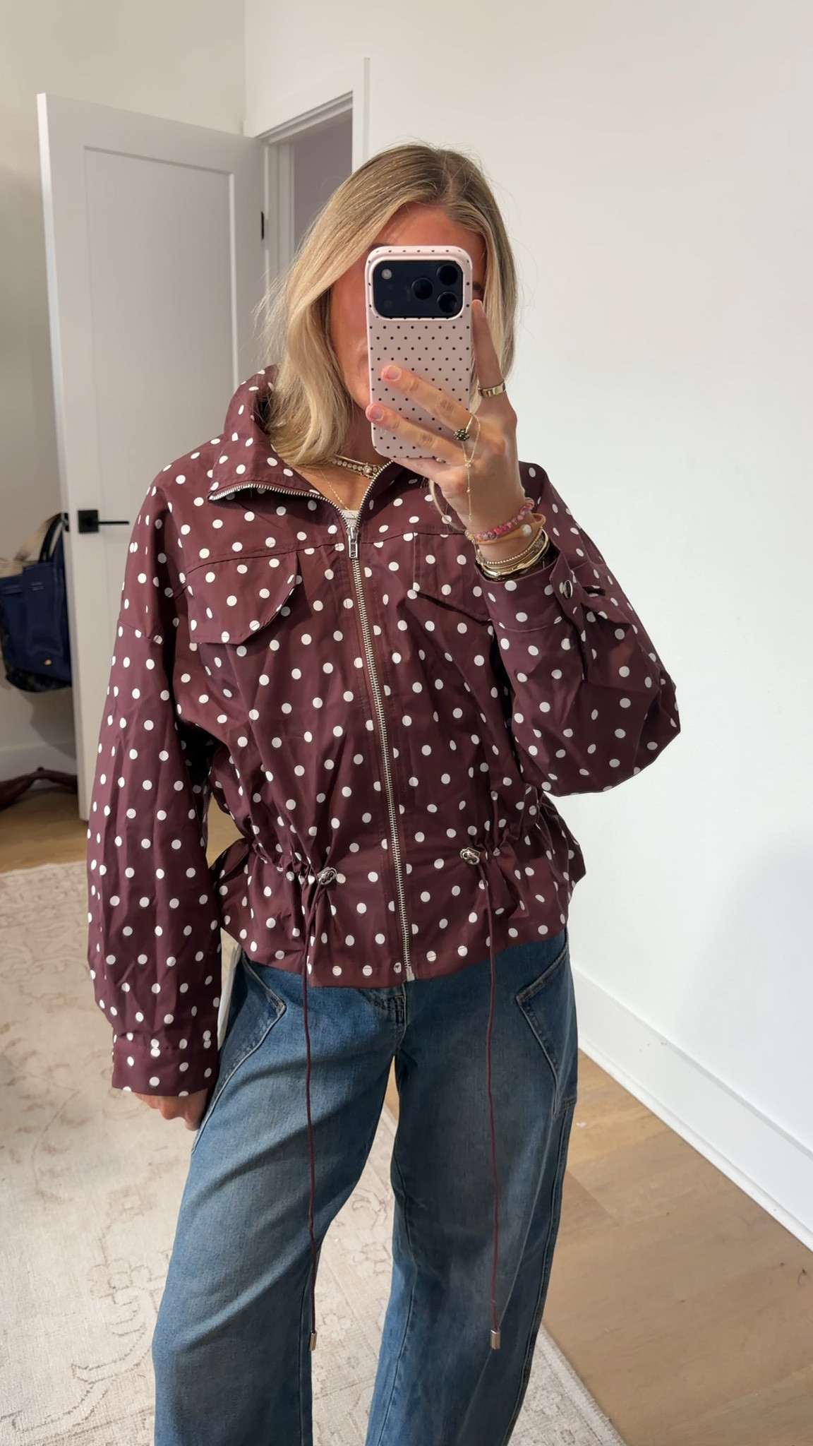 Amazon size small Fisoew Womens Zip Up Casual Jackets Polka Dot Drwatring Fall Trendy Coats
Stand Collar, Long Sleeve, Oversized, Cropped Length, Cute, Fashion, Street