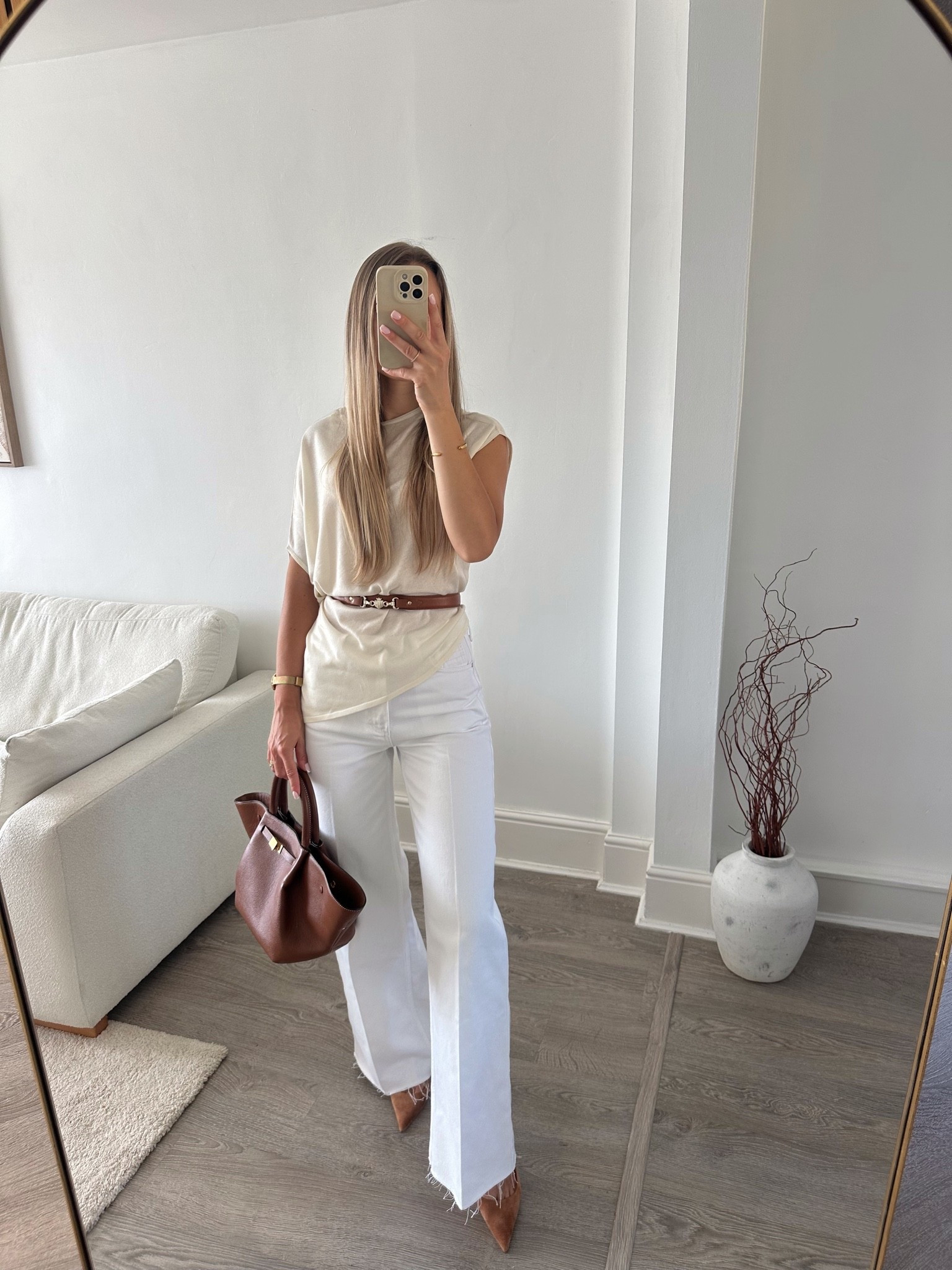 Summer workwear formula that always works: white, classy and cute tops 🤍

#LTKuk #LTKsummer #LTKworkwear
