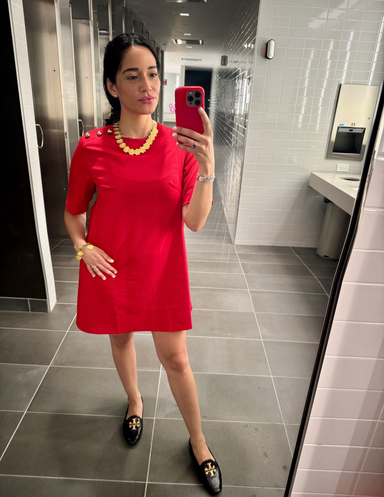 Obsessed with this red A line from H&M so affordable! Under $40

#LTKShoeCrush #LTKStyleTip #LTKWorkwear