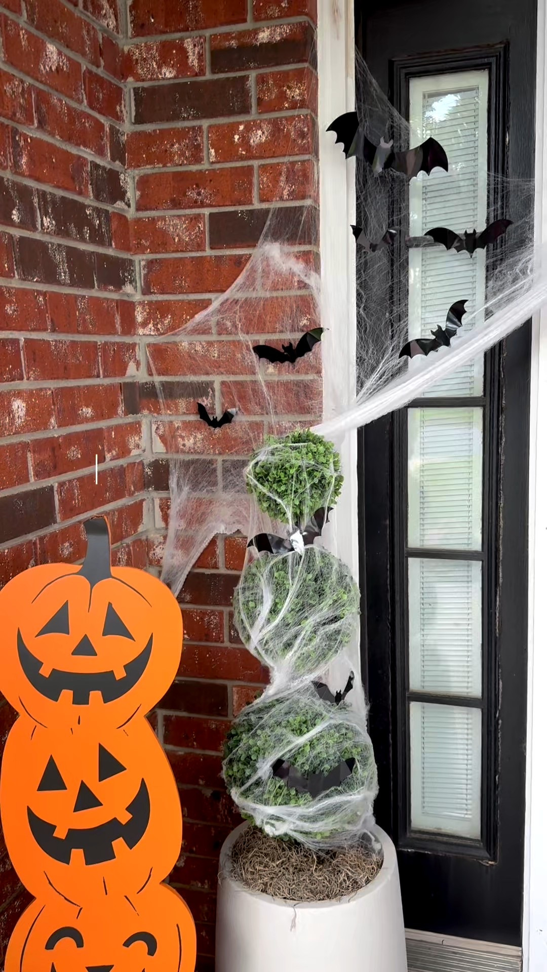 All 3 items are on sale!! Already under $30 and now even cheaper. Front porch Halloween decor, seasonal front porch decor, spider web decor, bats Halloween and bow instead of a wreath!  Size L sweatshirt 

#LTKSeasonal #LTKSaleAlert #LTKHalloween