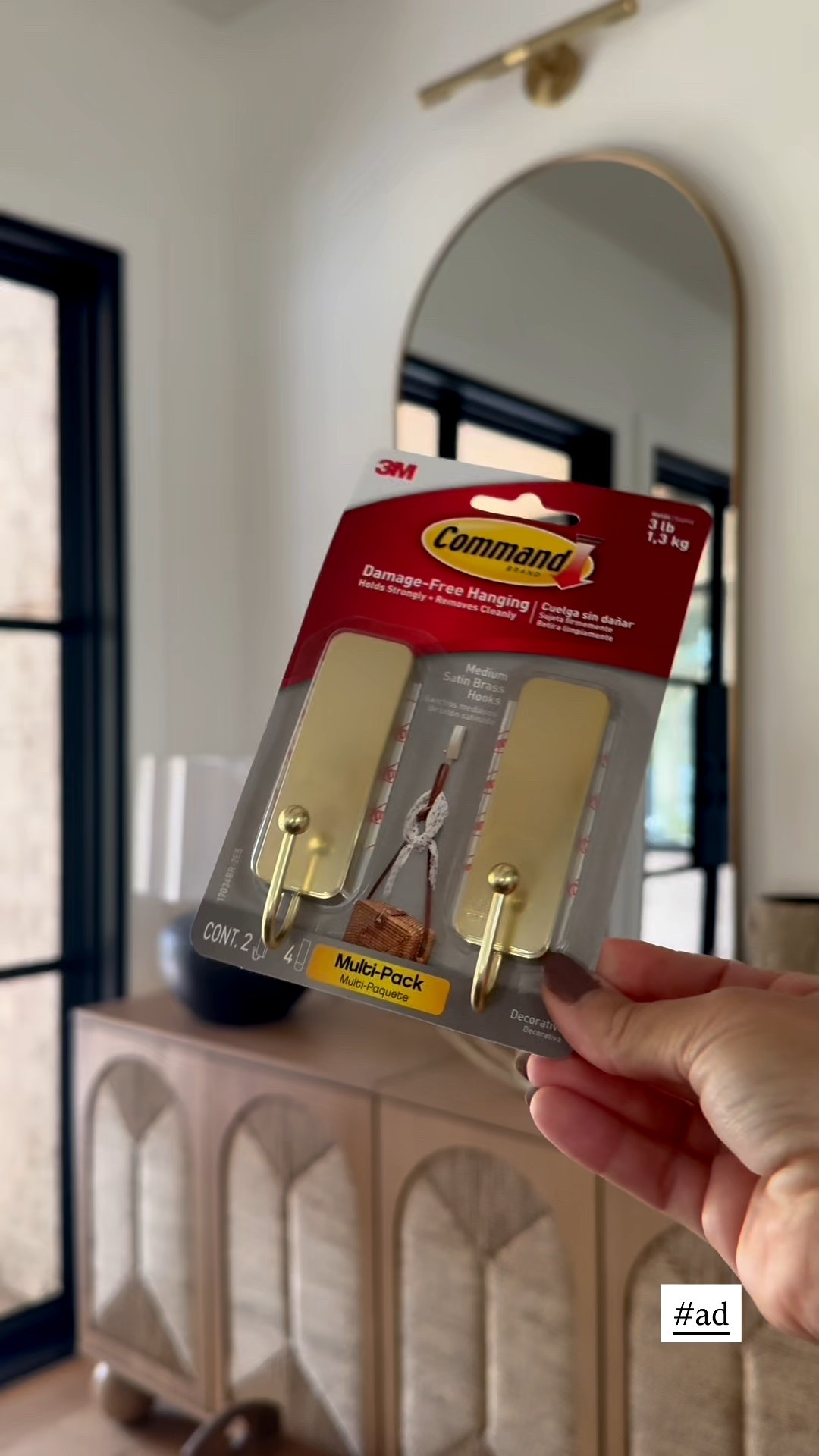 #ad Decorating made easy and damage free with@command! #CommandBrand #TargetPartner #Target @target
Not all steps shown, follow all packaging instructions.

#LTKSeasonal #LTKHoliday #LTKHome