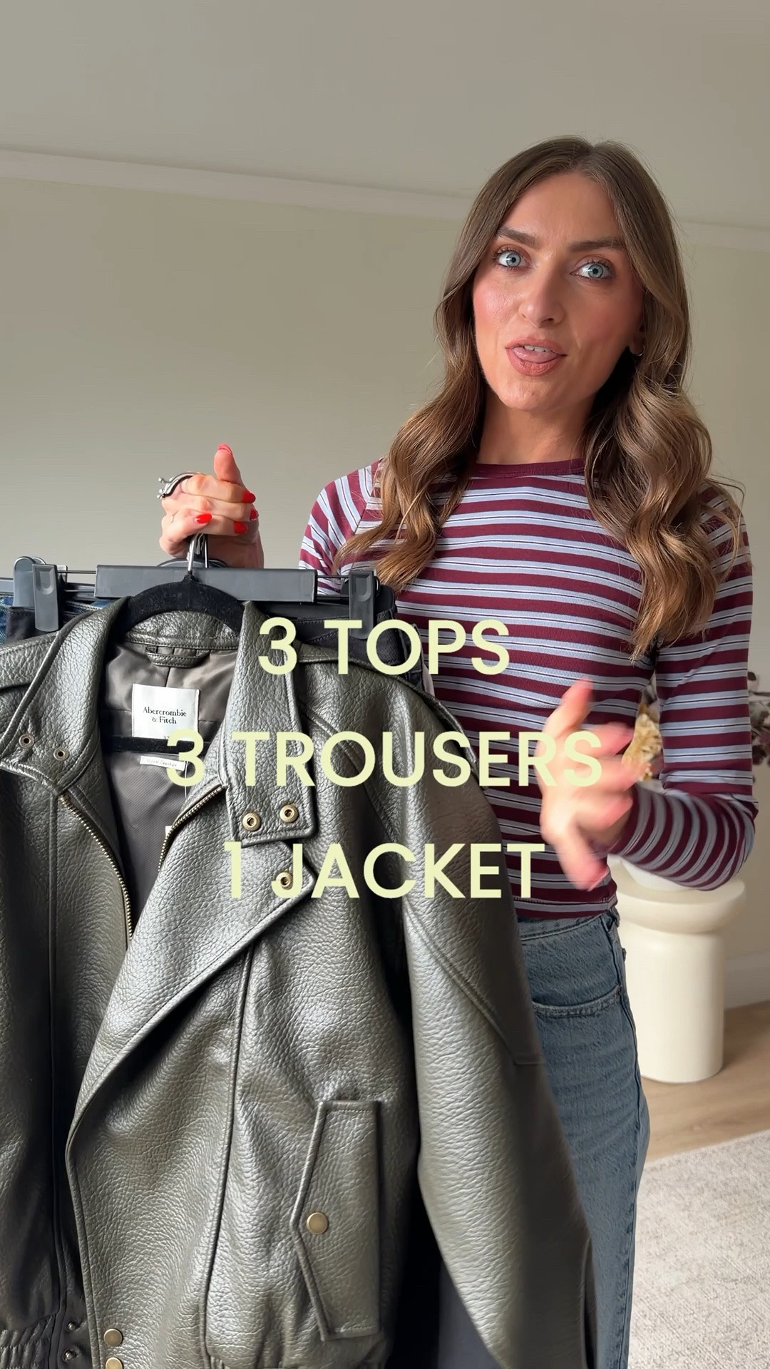 AD. Three tops, three pairs of trousers and one jacket! Let’s see how many outfits we can build

Up to 25% off online and use: AFEMILY for an extra 15% off on top!

XS in the blue shirt
Small in the white Henley 
XS in the brown jumper
w25 long in the black wide legs
Small long in the brown trousers 
W25 long  in the slouchy blue jeans, these come up big in 5ft 6 







@abercrombie #abercrombiepartner