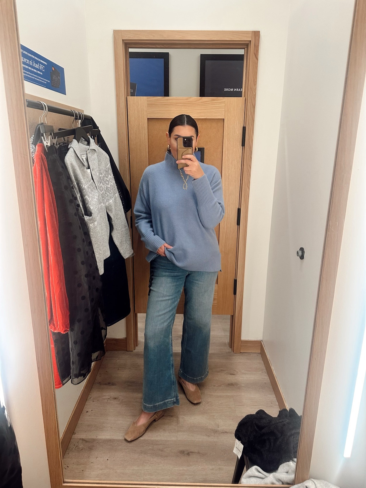 I am in the medium of the sweater. It runs quite big! It's super soft, too! 

I'm in the 30 of the jeans -- perfect fit with stretch.  

 #LTKFindsUnder50 #LTKFindsUnder100