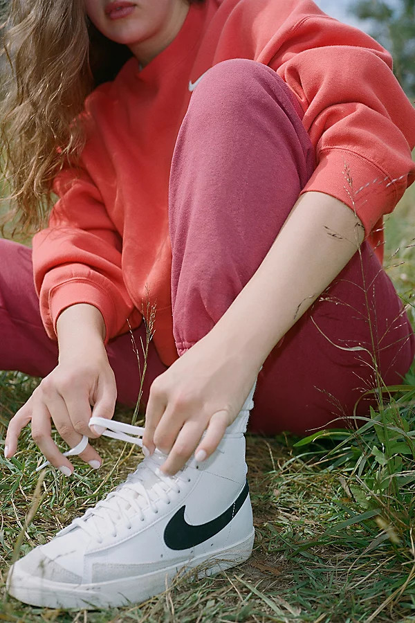 Nike Blazer Mid '77 Vintage Sneaker | Urban Outfitters (US and RoW)