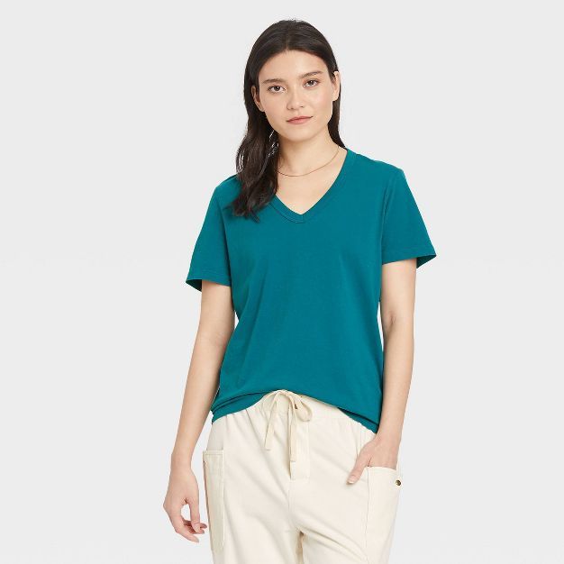 Women's Short Sleeve Relaxed Fit V-Neck T-Shirt - Universal Thread™ | Target