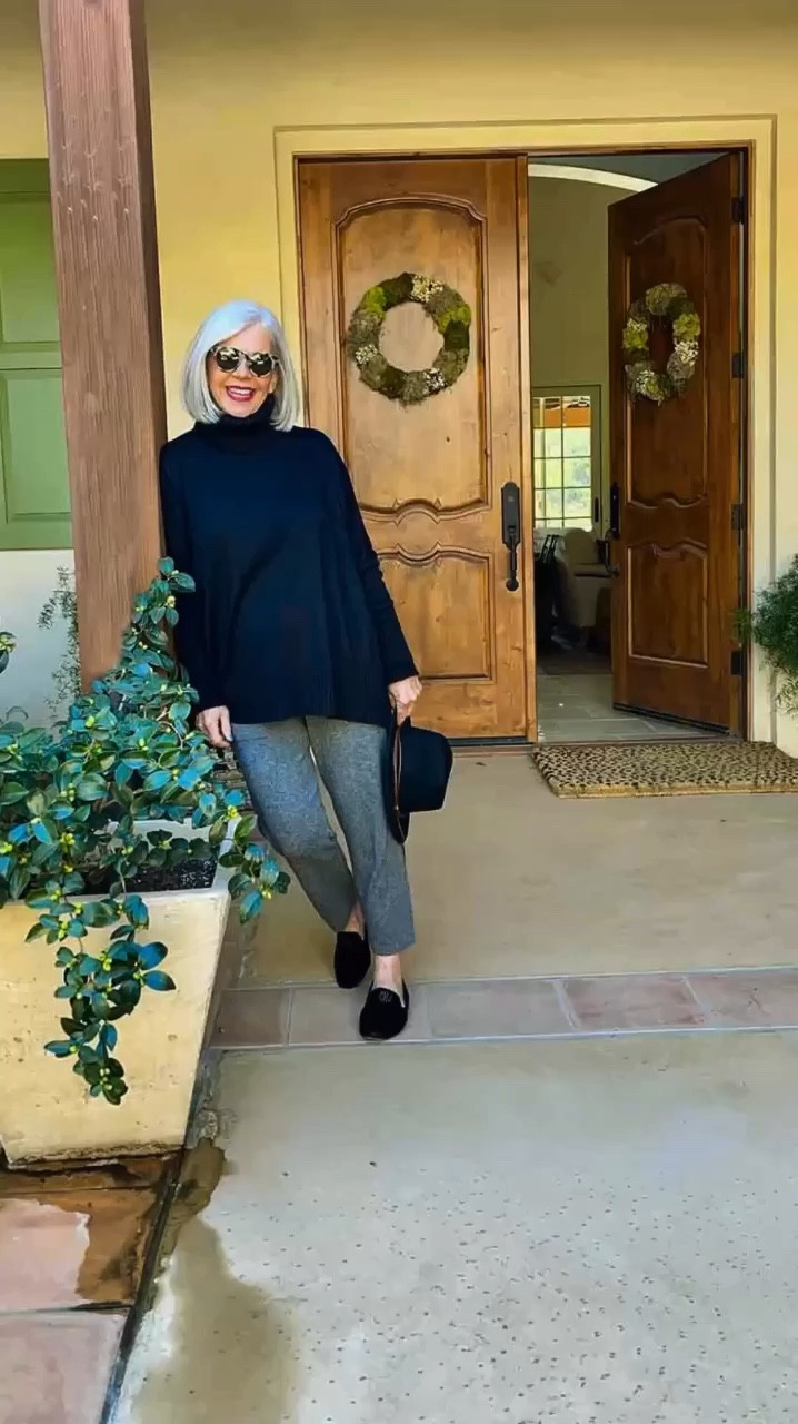 Great separates from @merseaco that can be worn multiple ways. 
#travelclothes # knitwearr

#LTKStyleTip #LTKOver40