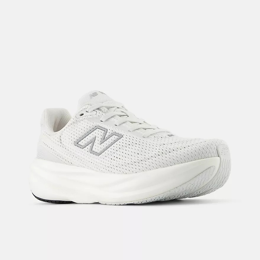 1080v15 | New Balance Athletics, Inc.