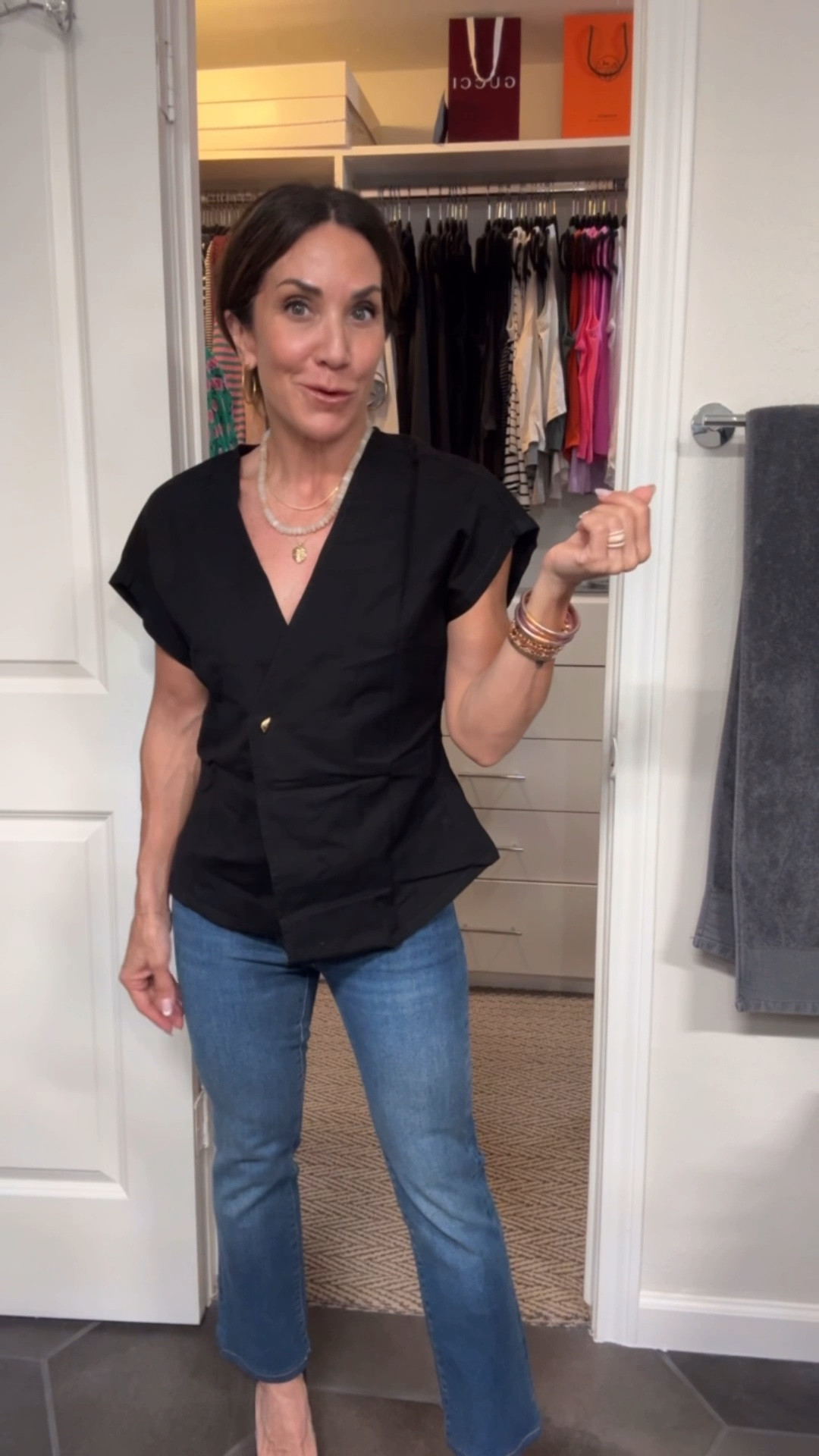date night outfits
Wearing size small in top


#LTKOver40 #LTKPetite #LTKgrwm
