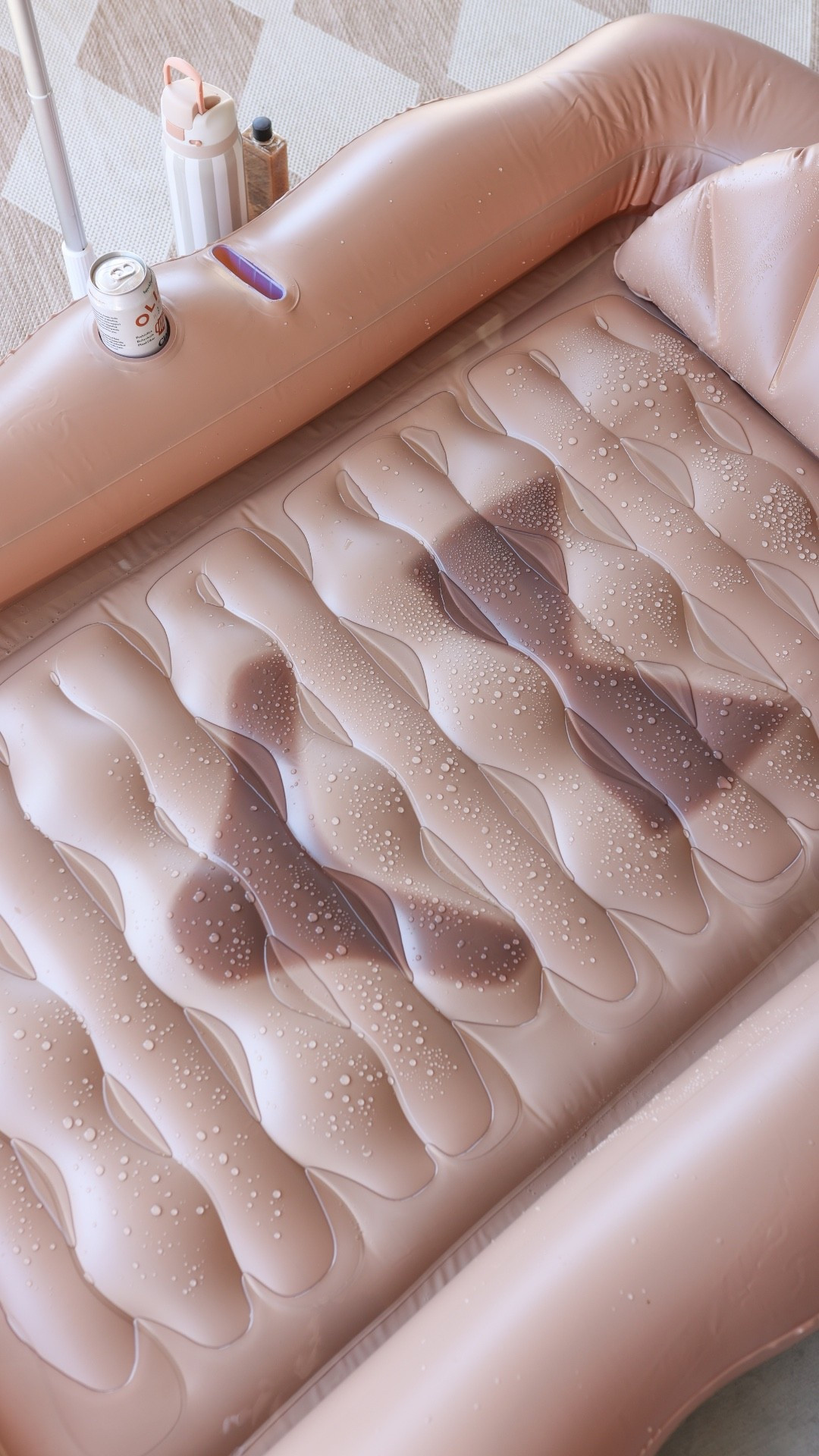 Cutest tanning pool ever! 

Summer, skims x Funboy, pool float, Amazon finds, Amazon favorites, Amazon summer finds 

#LTKHome #LTKSwim