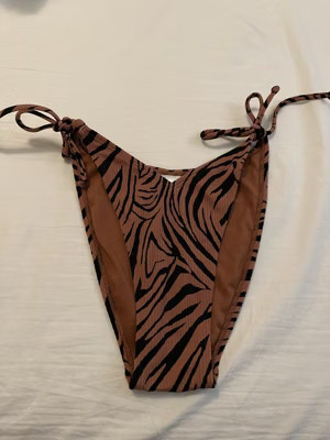 Juniors' Ribbed Cheeky High Leg V-String Bikini Bottom - Xhilaration™ | Target