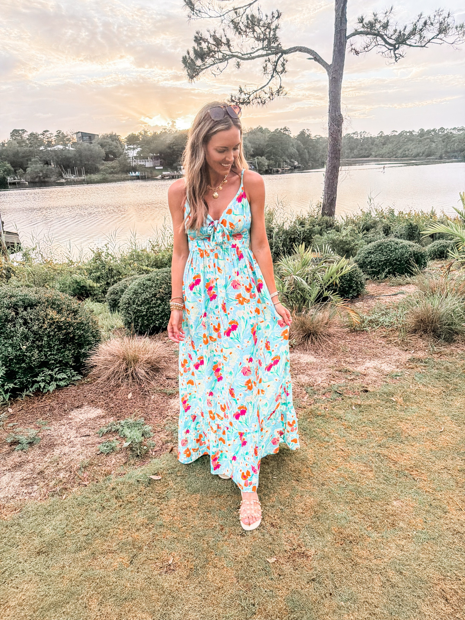 The perfect maxi for dinner plans!🩵🩷🌸

#LTKstorytime #LTKSeasonal #LTKootd