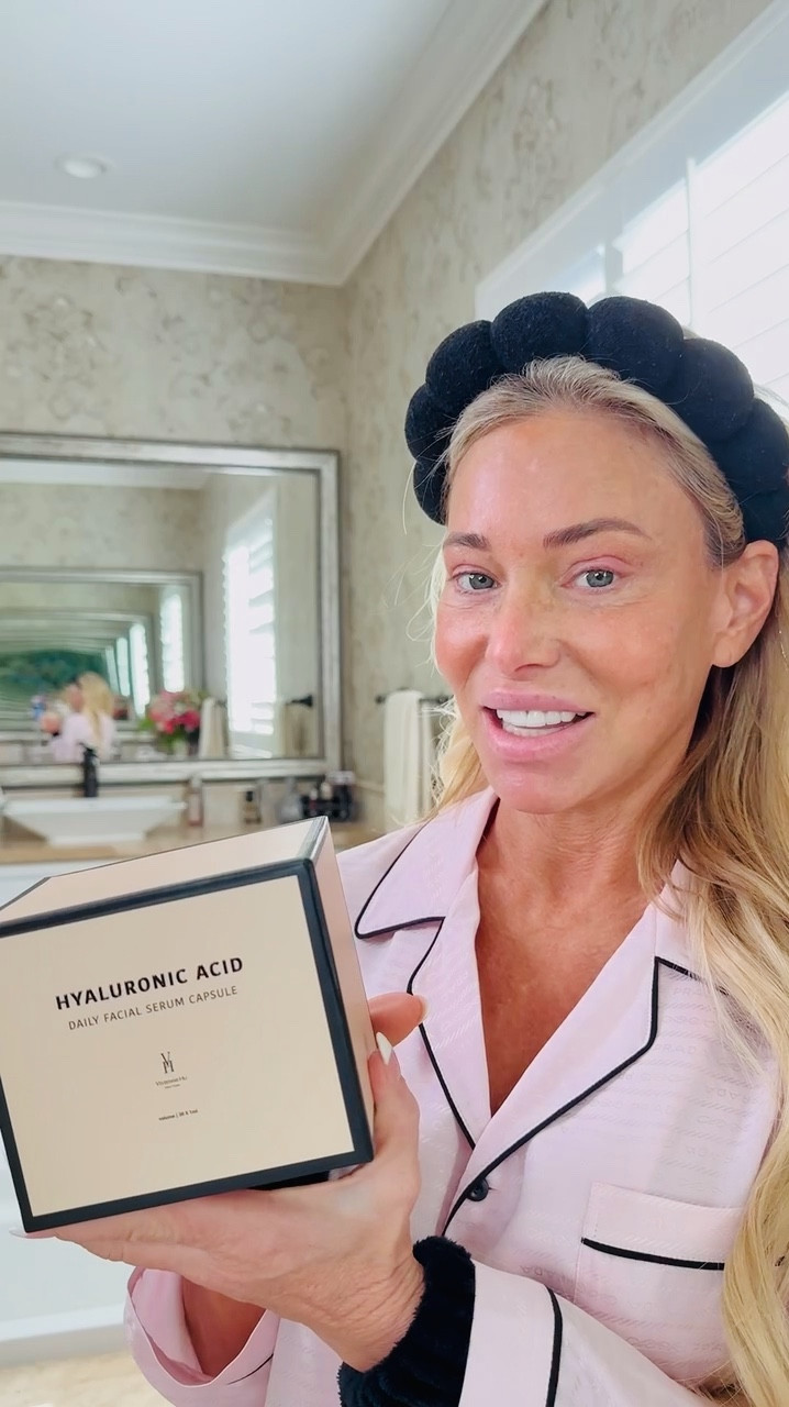 Lovin' this Hyaluronic Acid daily serum from @viviennehuofficial

One capsule does so much for the skin! 💖✨

#LTKOver40 #LTKBeauty #LTKWatchNow