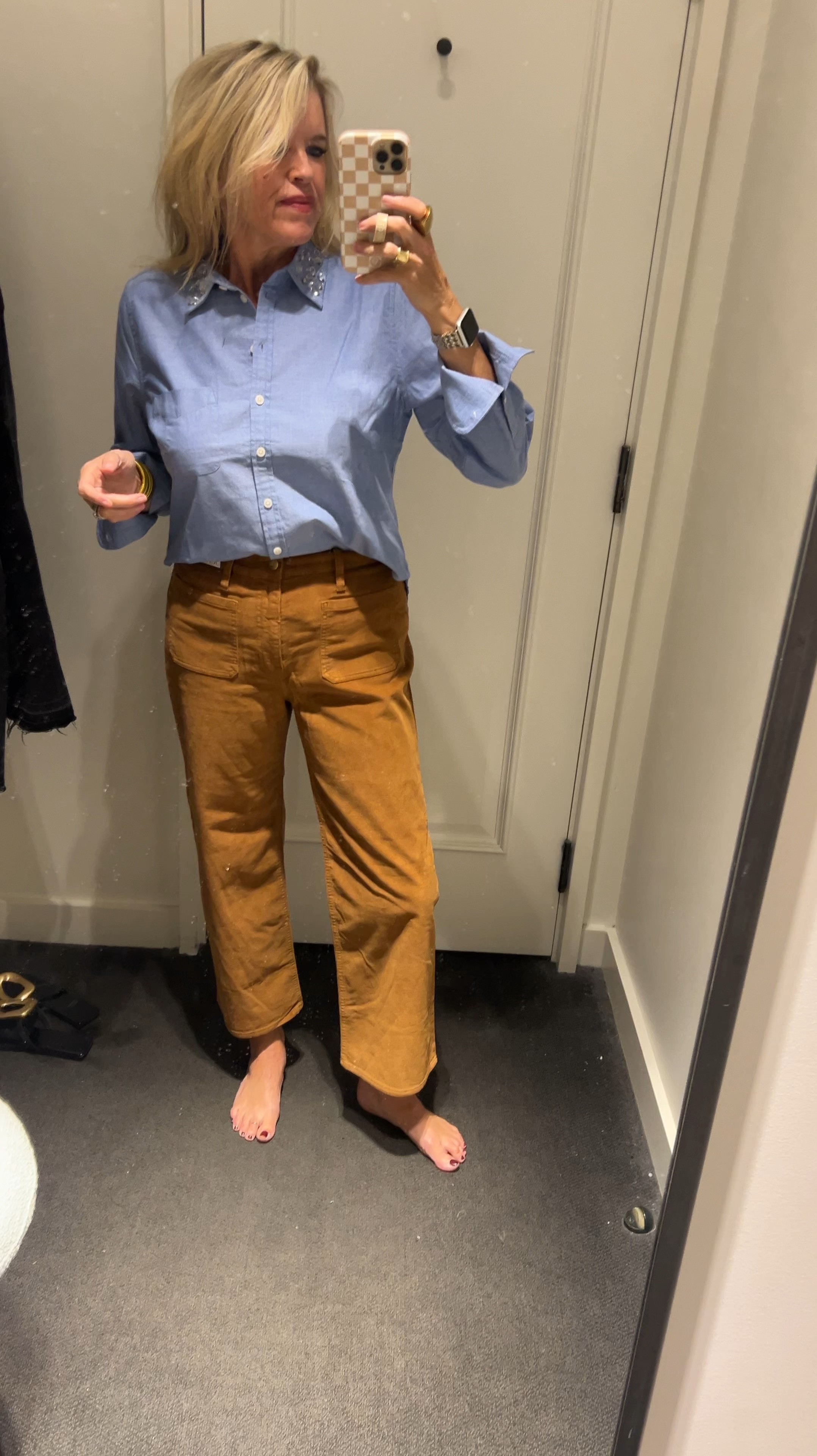 🚨JCrew 40% off Sale 

Sailor slim-wide pant in stretch corduroy
Slim through the hips and thighs and roomier around the ankles, this pant strikes the perfect balance between elevated and easy. Plus, it comes with heritage-inspired patch pockets and a textured corduroy finish with a touch of stretch.

Collection shrunken button-up shirt in embellished brushed cotton oxford
We took our boy-meets-girl shirt—a fitted silhouette in brushed cotton oxford fabric—and made it even more special, thanks to an embellished collar, a dazzling effect we like to think of as built-in jewelry

#LTKStyleTip #LTKSaleAlert #LTKVideo