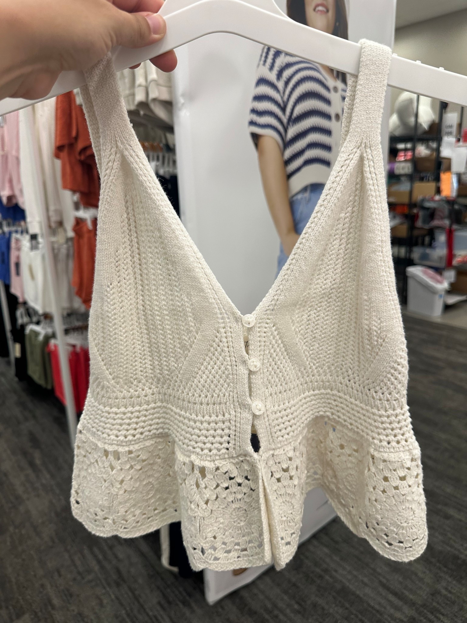 I think I need the one in brown 👀 

#LTKSeasonal #LTKFindsUnder50 #LTKStyleTip