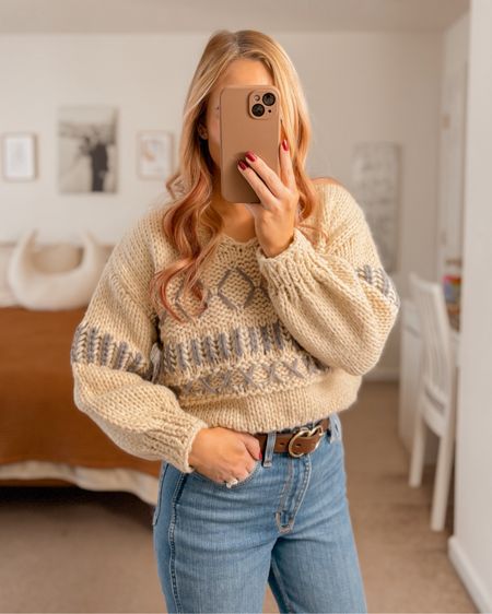 cropped sweater, cream and gray sweater, knit sweater, cozy style, petite style, comfy cozy

#LTKstyletip #LTKfindsunder50 #LTKSeasonal