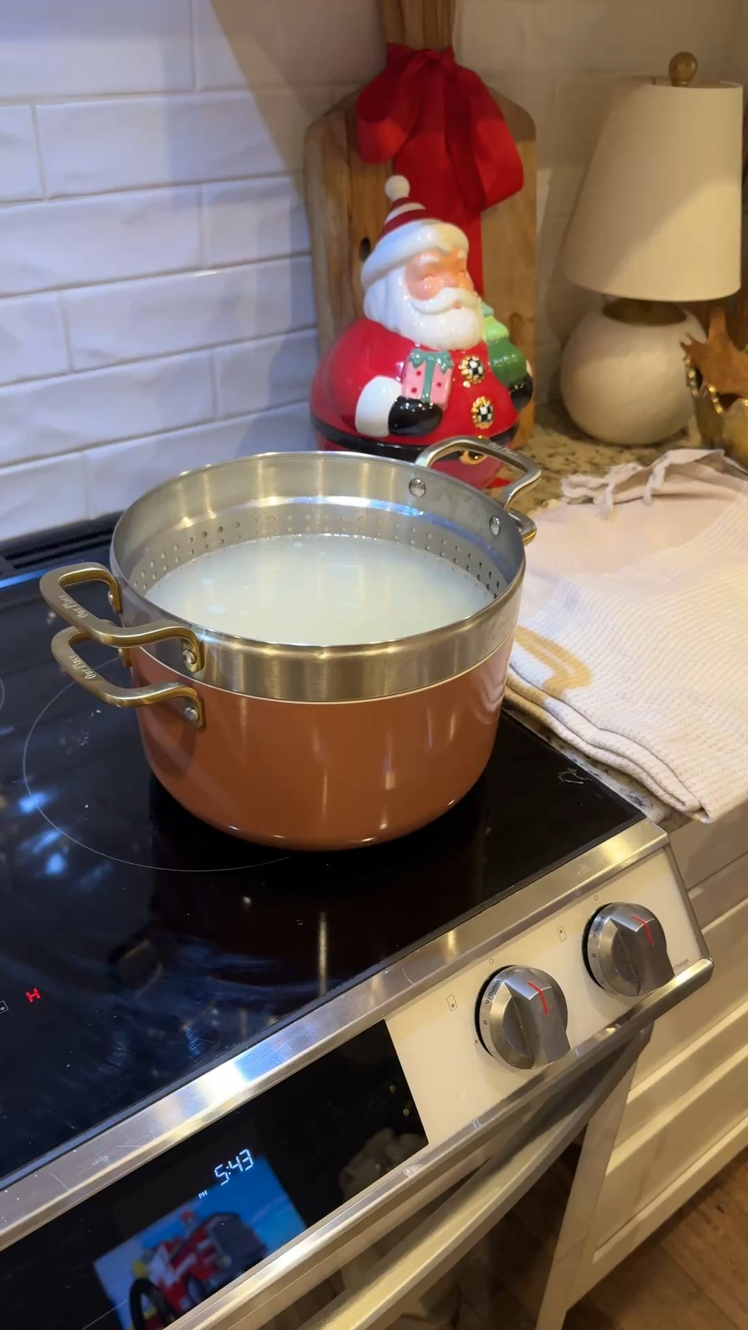 The best pot!! We use it all the time 

#LTKmomlife #LTKGiftGuide #LTKHoliday