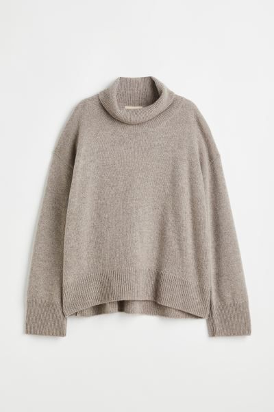 Cashmere polo-neck jumper | H&M (UK, MY, IN, SG, PH, TW, HK)