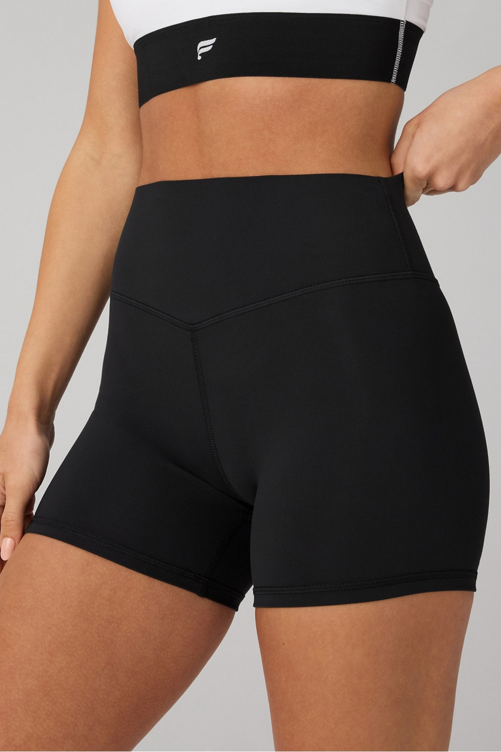 PureLuxe High-Waisted TLC Short 4" | Fabletics