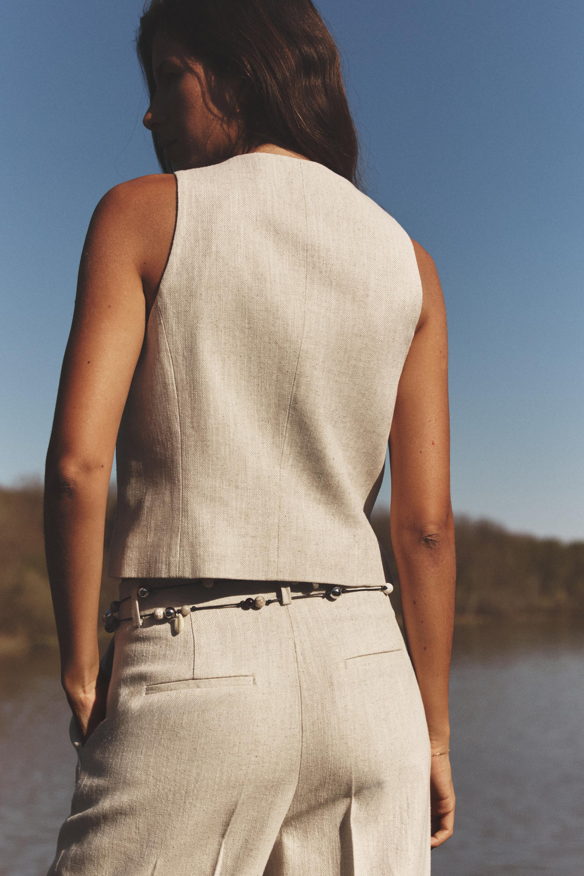 RUSTIC WAISTCOAT | Zara UK