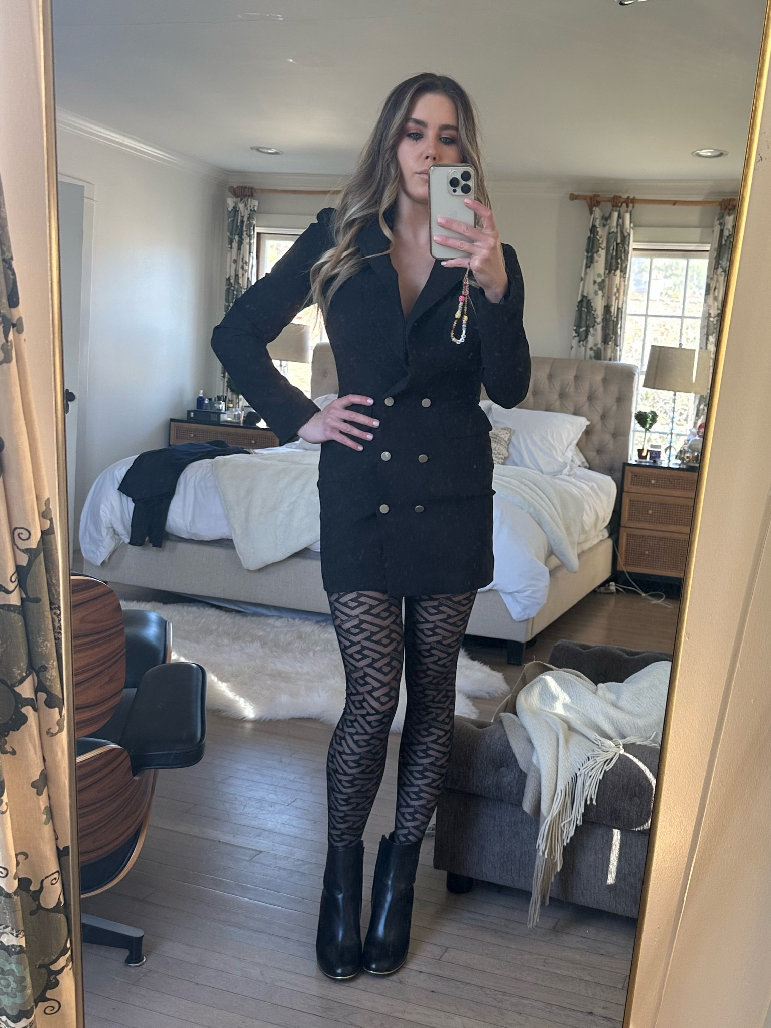 Went out for my husband’s birthday last night and we didn’t take any photos BUT at least I took this one because these tights are 🔥

#LTKstyletip #LTKunder100