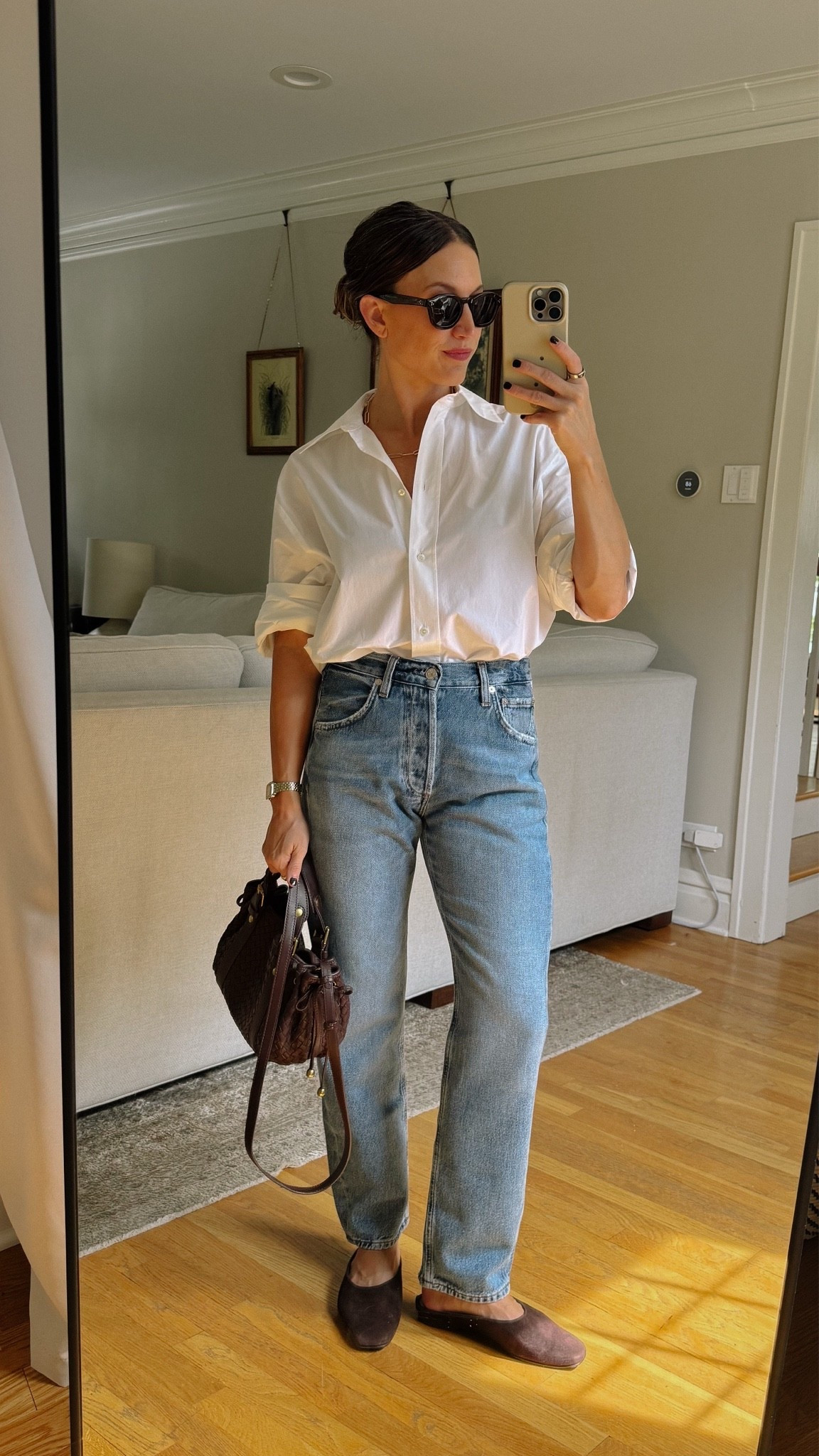 September Capsule // Day Eight

Sèzane shirt, 2, TTS for an oversized fit. Citizens of Humanity jeans, 25, size down for a relaxed fit. Margaux flats, TTS. Gerard Darel bag, message for link! Quince sunglasses. Similar necklace linked.

#LTKSeasonal #LTKOver40 #LTKPetite