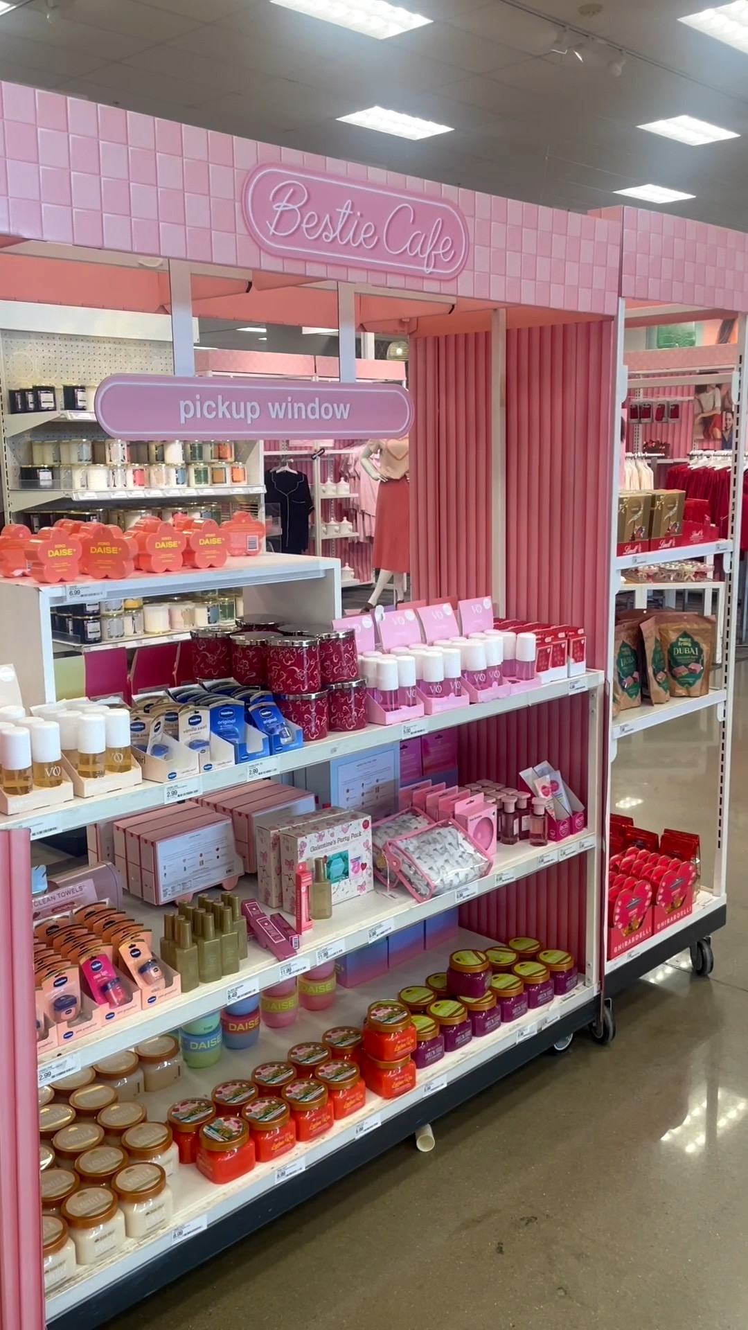 @Target really made it so easy to spoil our besties this season 

#LTKValentine #LTKBeauty #LTKfoodie