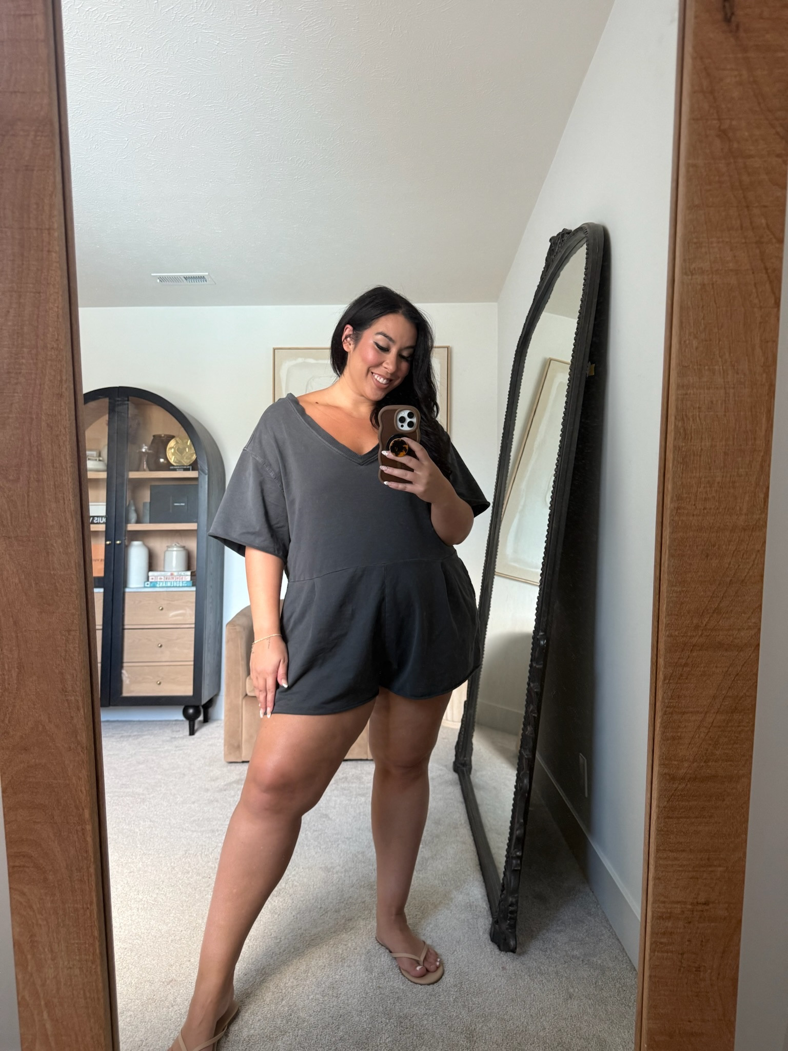 Midsize loungewear outfit! Wearing a size XL romper!

Midsize fashion, loungewear, summer style, casual outfit, curvy fashion, women’s summer outfit

#LTKMidsize #LTKStyleTip