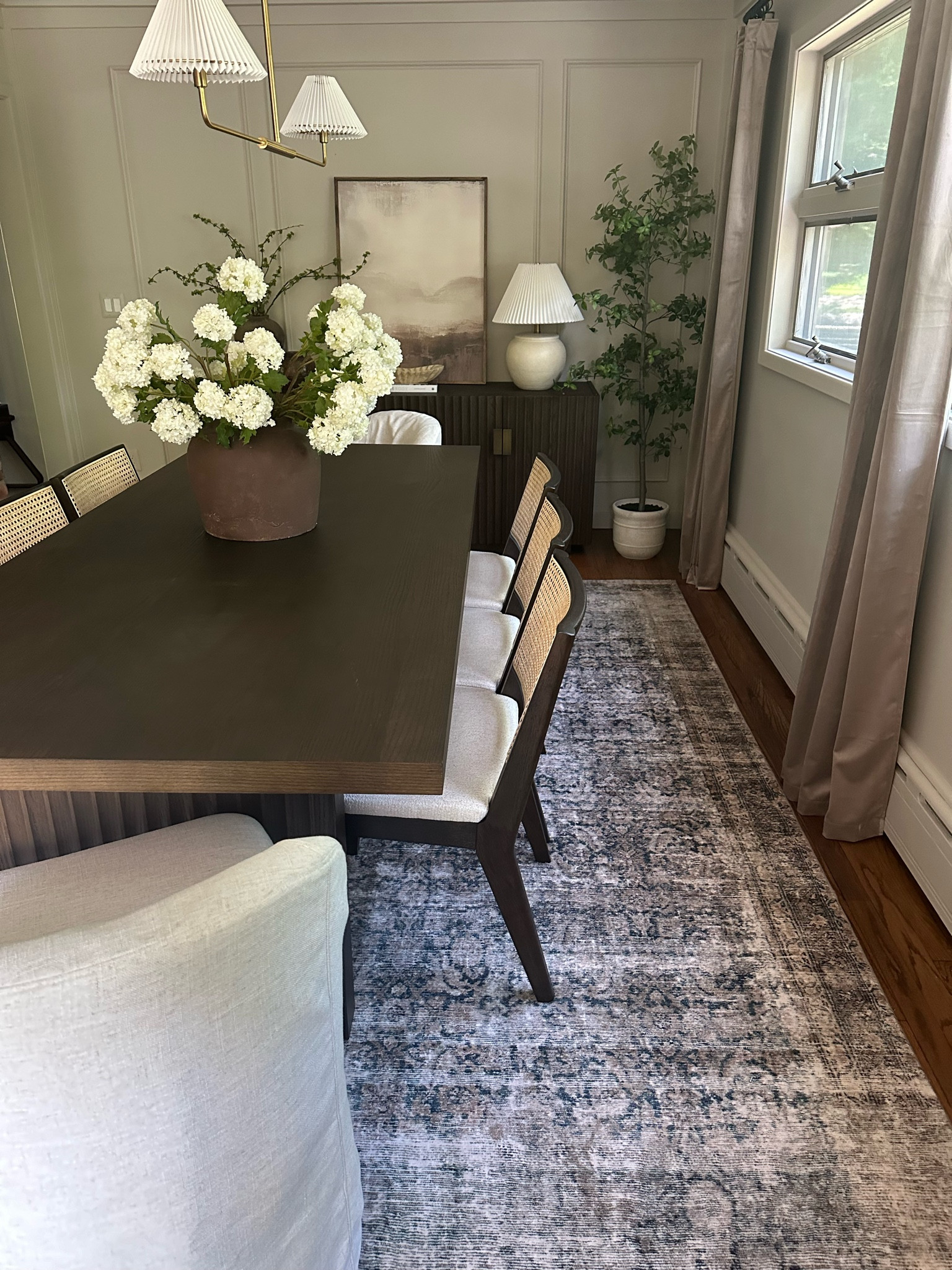 Dining room inspiration! Loving my new dining room and furniture. Rug sale 

#LTKHome #LTKSaleAlert