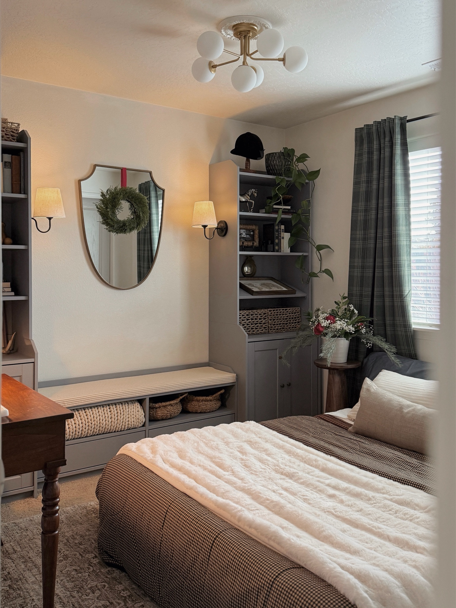 When guests stay we convert our playroom into a guest space. An air mattress isn’t the most luxurious but the bedding sure is!

A few weeks ago i received this faux fur blanket and I’ve been crazy for it. It’s been my lap blanket when watching tv at night. 

The thing i love most is the weight. It almost rivals my weighted anxiety blankets but it’s so incredible soft. It also washes well. I’ve washed it twice with zero issues. Grab it while it’s such a great price! 

This is the ivory in 60x80. 

#LTKFindsUnder100 #LTKGiftGuide #LTKHoliday