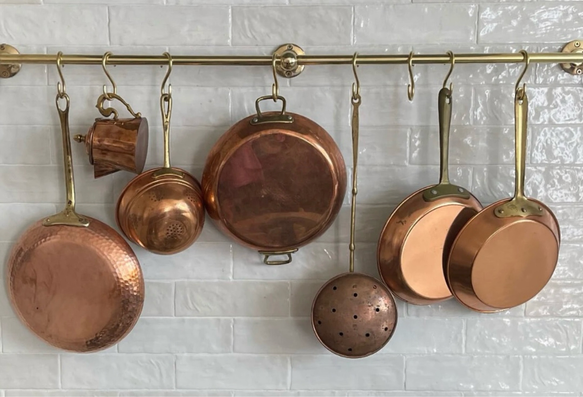 Ordered this pot rack to go on our backsplash, under the kitchen hood 😍

#LTKHome #LTKStyleTip