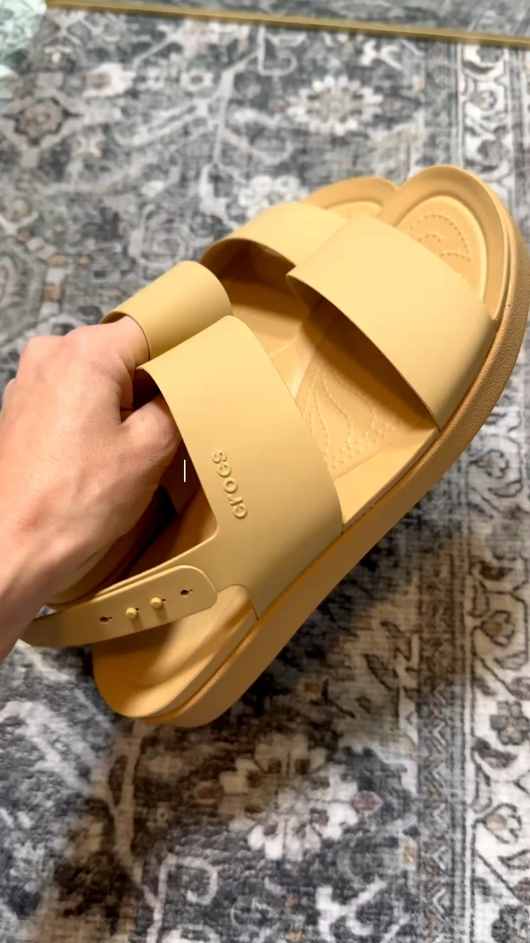 Cros brooklyn BACKSTRAP low heel
True to size
So comfortable 

#LTKootd #LTKgrwm #LTKMothersDay