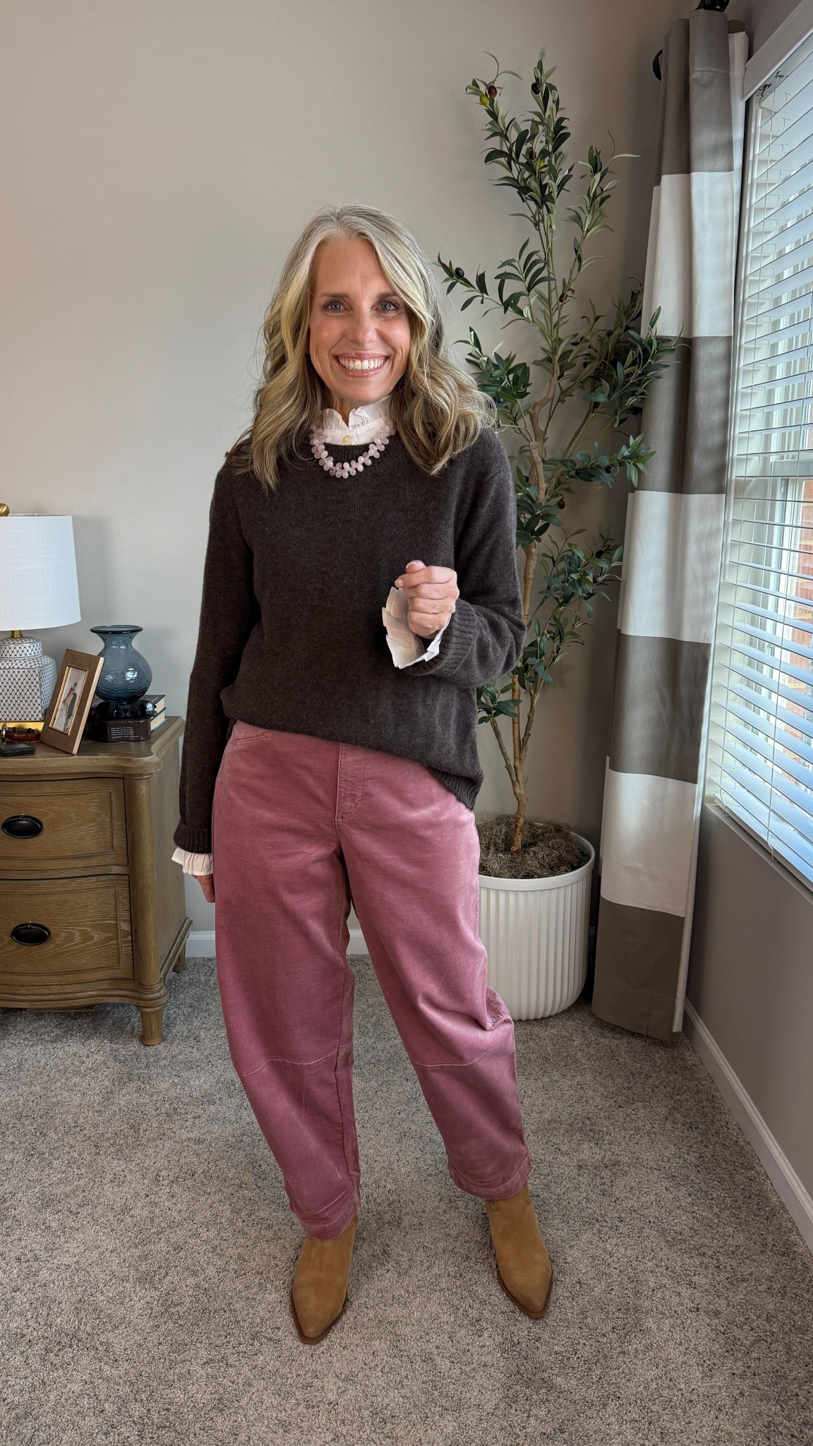 LOVE these velvet pants. They sold out and now they’re restocked ON SALE

#LTKSaleAlert #LTKootd #LTKOver40