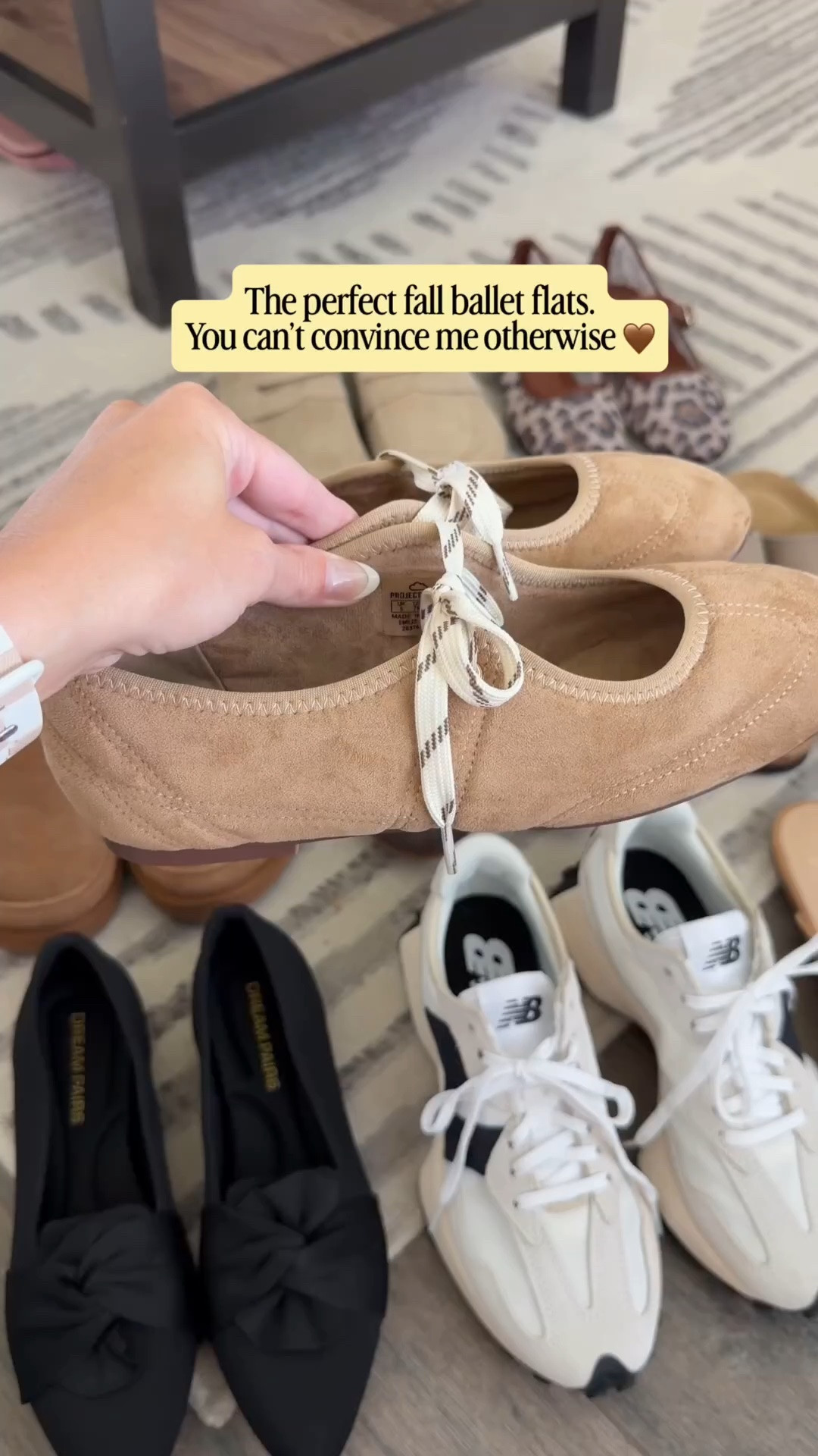 Comment “shop” and I’ll send you the link to these adorable fall ballet flats 🤎 + use promo CLARKE20 for 20% off

#fallshoes #amazonstyle #balletflats