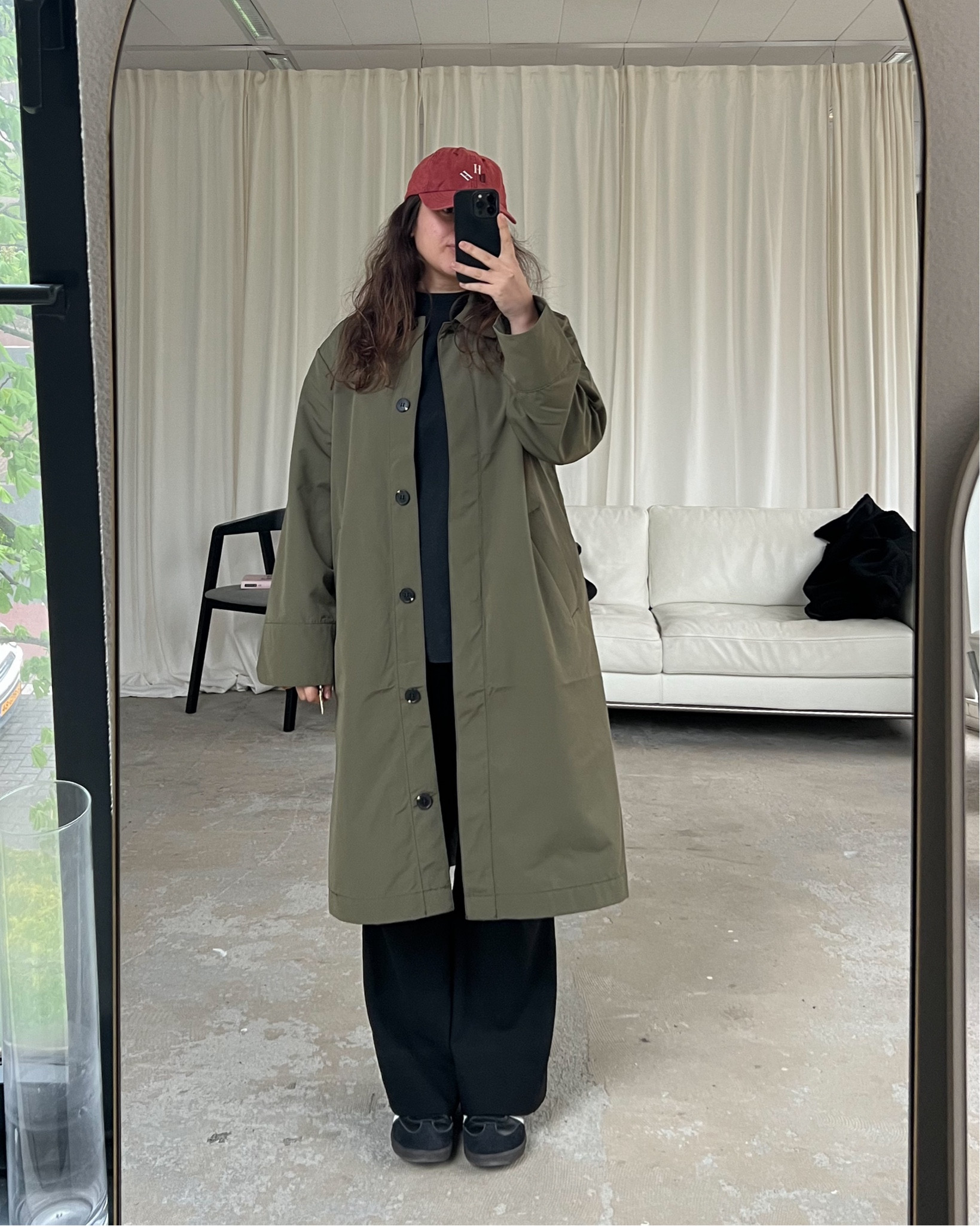Minimal style inspo. Mid size minimal style inspo. Petite size style inspo. Summer outfit ideas. Petite style. Petite fashion. Mid size fashion. Mid size style. Minimal outfits. Minimal work outfit. Casual chic outfit. Transitional outfit. Spring outfit inspo. Transitional outfit inspo.

#LTKmidsize #LTKeurope #LTKstyletip